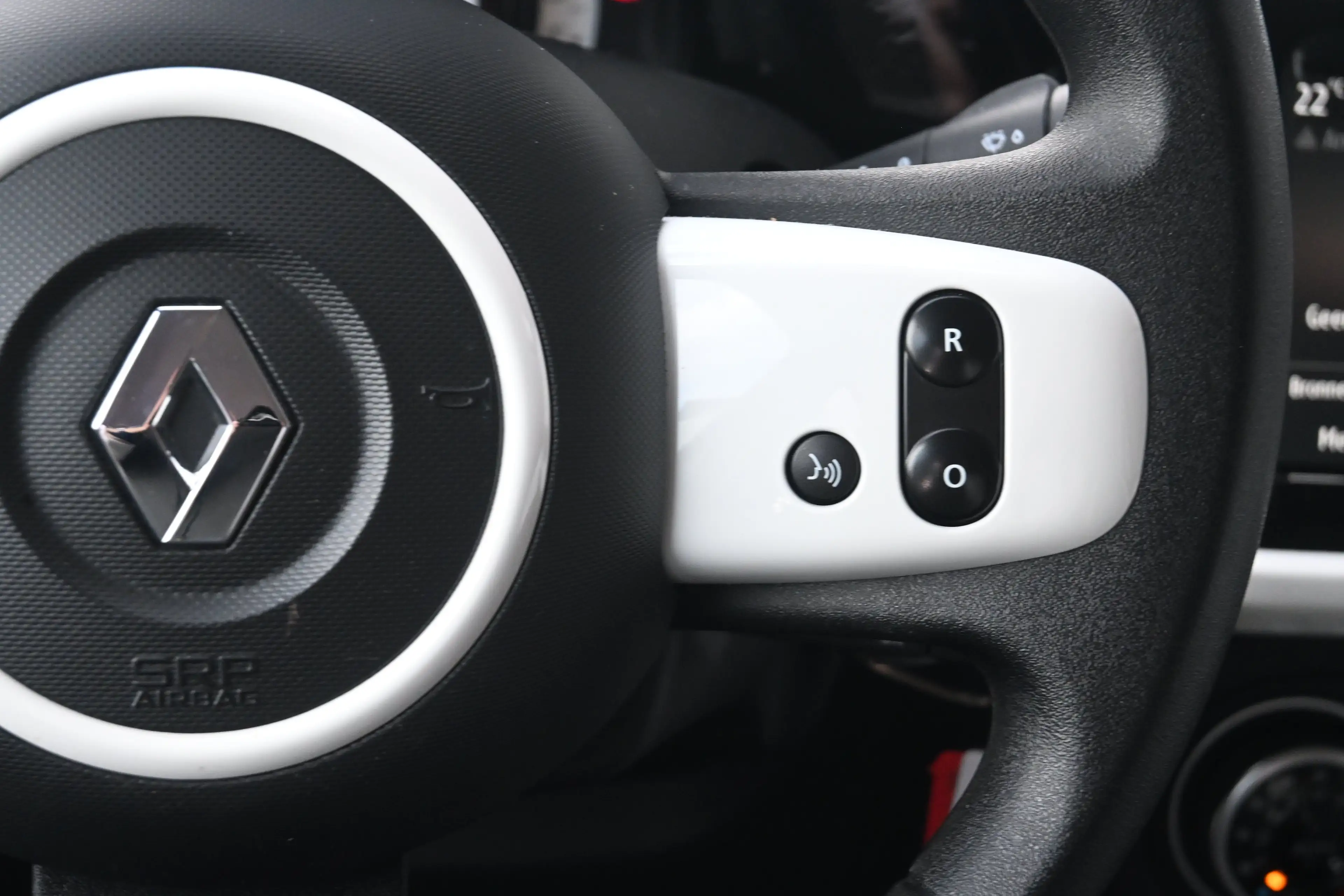 Renault Twingo Z.E. R80 E-Tech Equilibre 22 kWh | Navi by app | C — photo 13