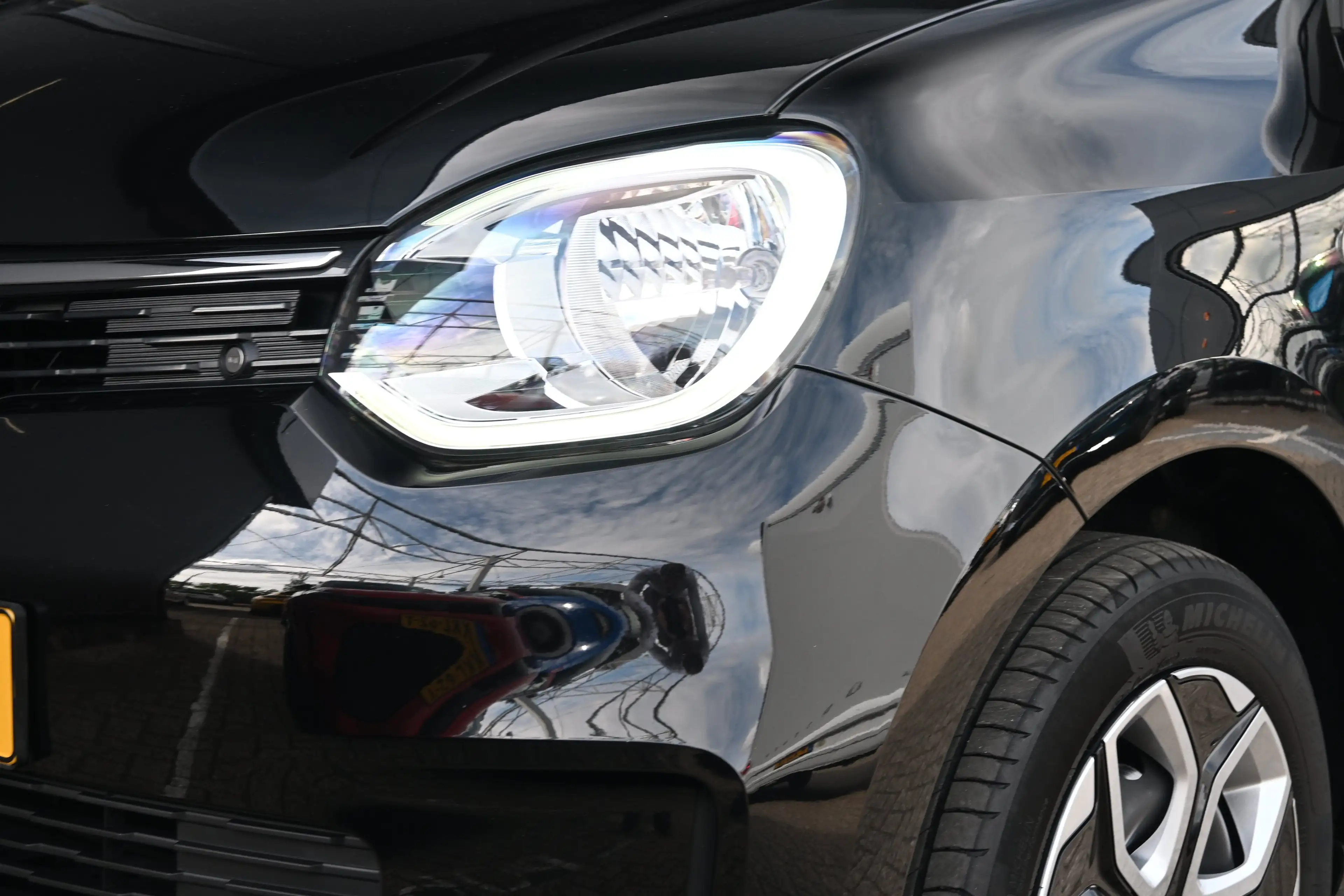 Renault Twingo Z.E. R80 E-Tech Equilibre 22 kWh | Navi by app | C — photo 24