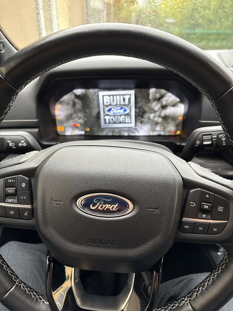Ford Ranger Platinum e-4WD Grau - 2