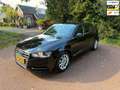Audi A3 Sportback 1.6 TDI ultra Attraction / Navi / PDC / Zwart - thumbnail 1