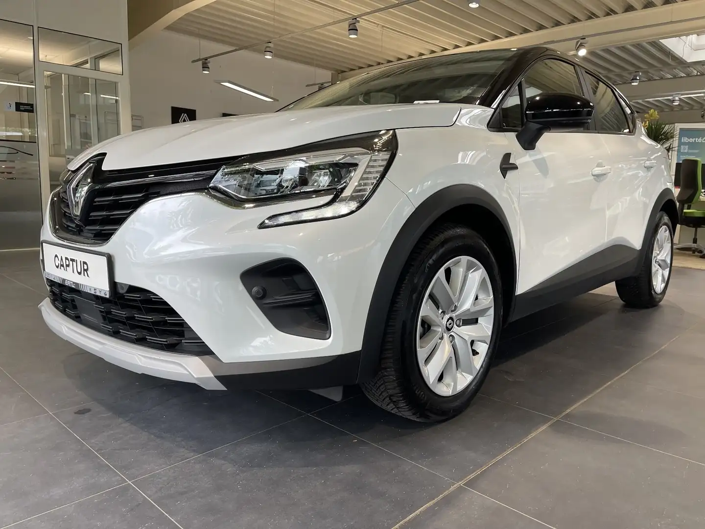 Renault Captur E-Tech Business Edition 160PS Weiß - 2