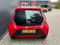 Toyota Aygo 1.0 VVT-i x-play 5D//cruise/bluetooth/AUX/ 1STE EI Rot - thumbnail 7
