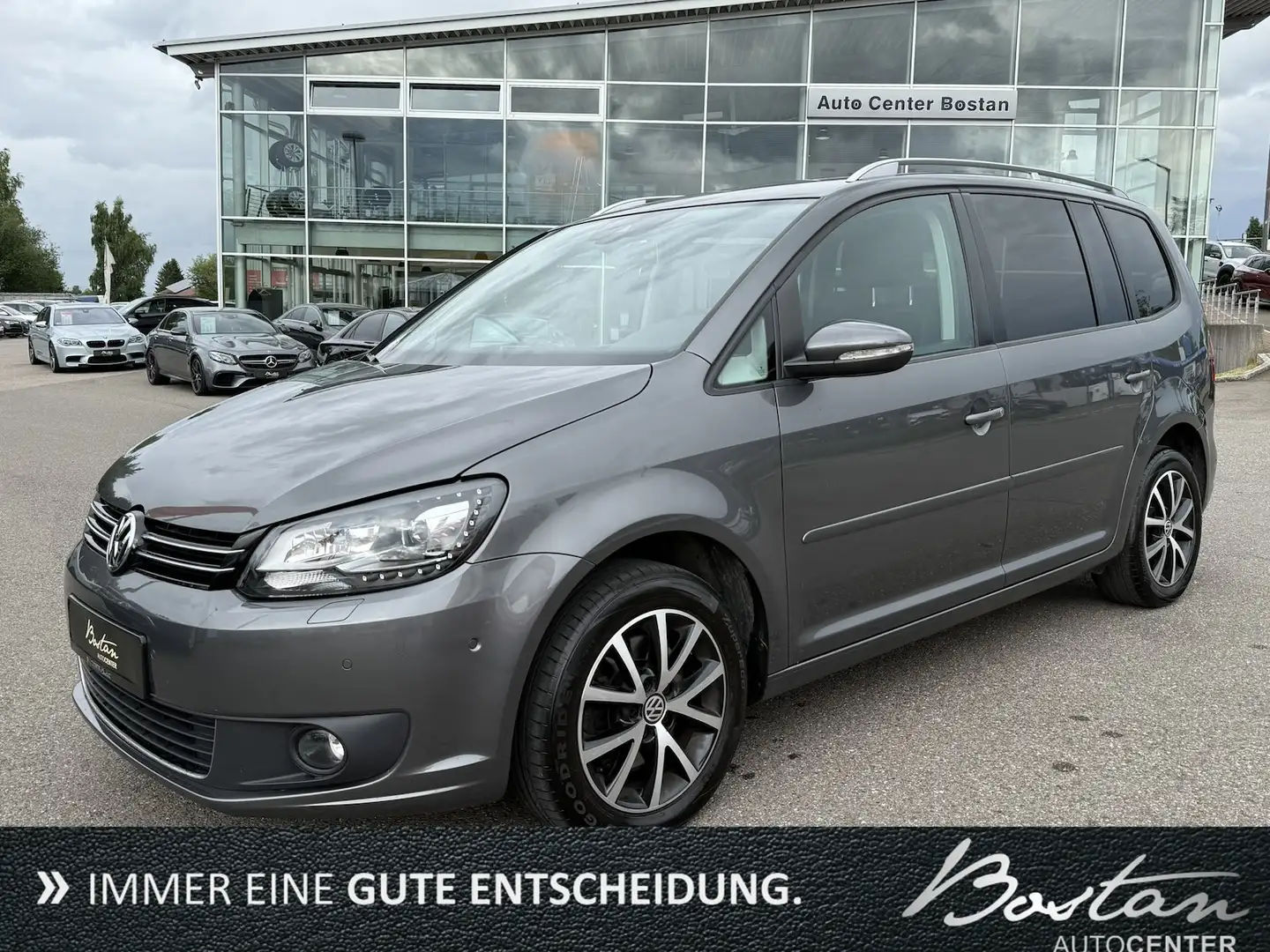 Volkswagen Touran 2.0 TDI BMT/7-SITZER/DSG/KAMERA/BI-XENON Grau - 1