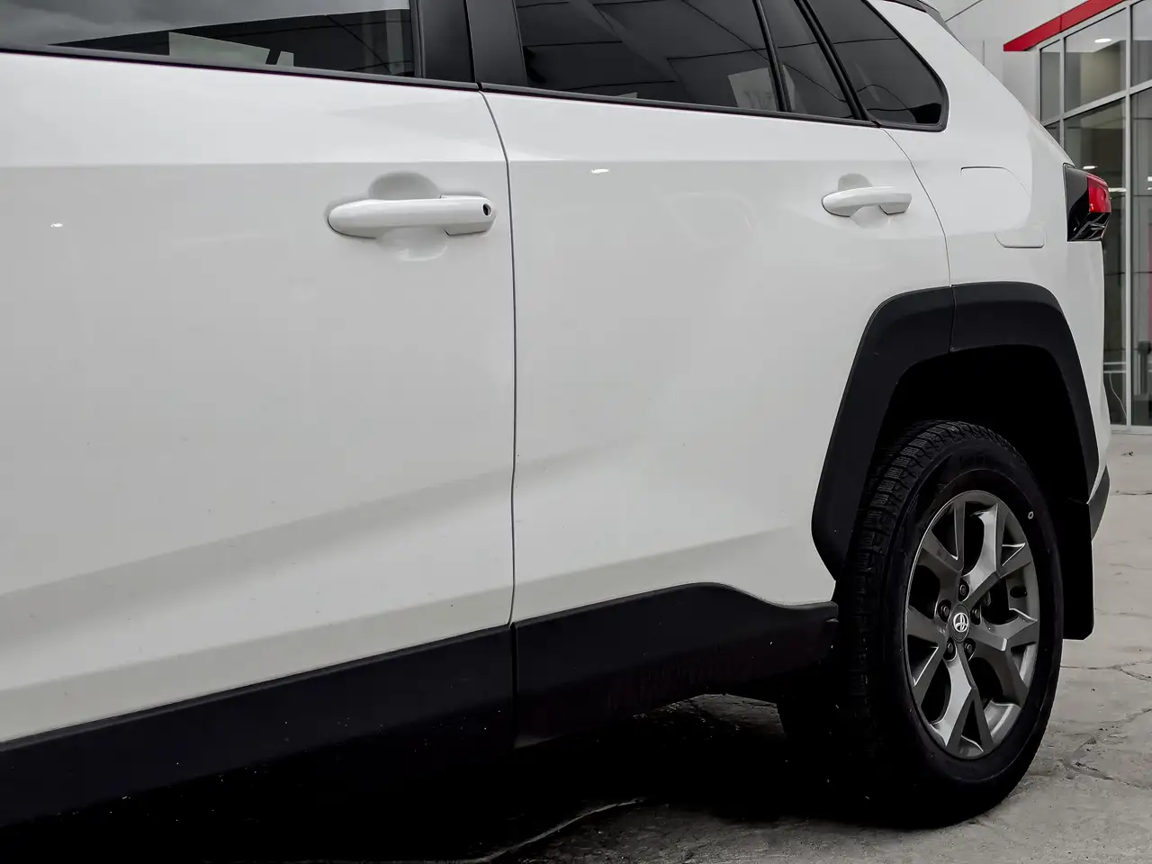 Toyota RAV 4 снимка Toyota RAV 4