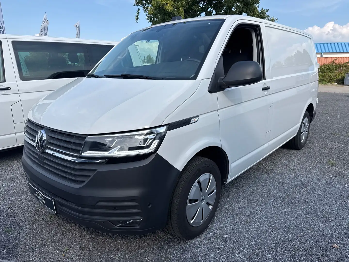 Volkswagen T6.1 Transporter T6.1 2.0 TDI Kasten L1H1 Led Shz Standh Weiß - 1