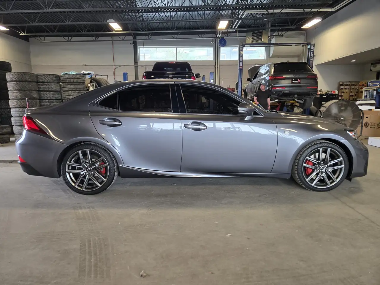 Lexus IS photo Lexus IS