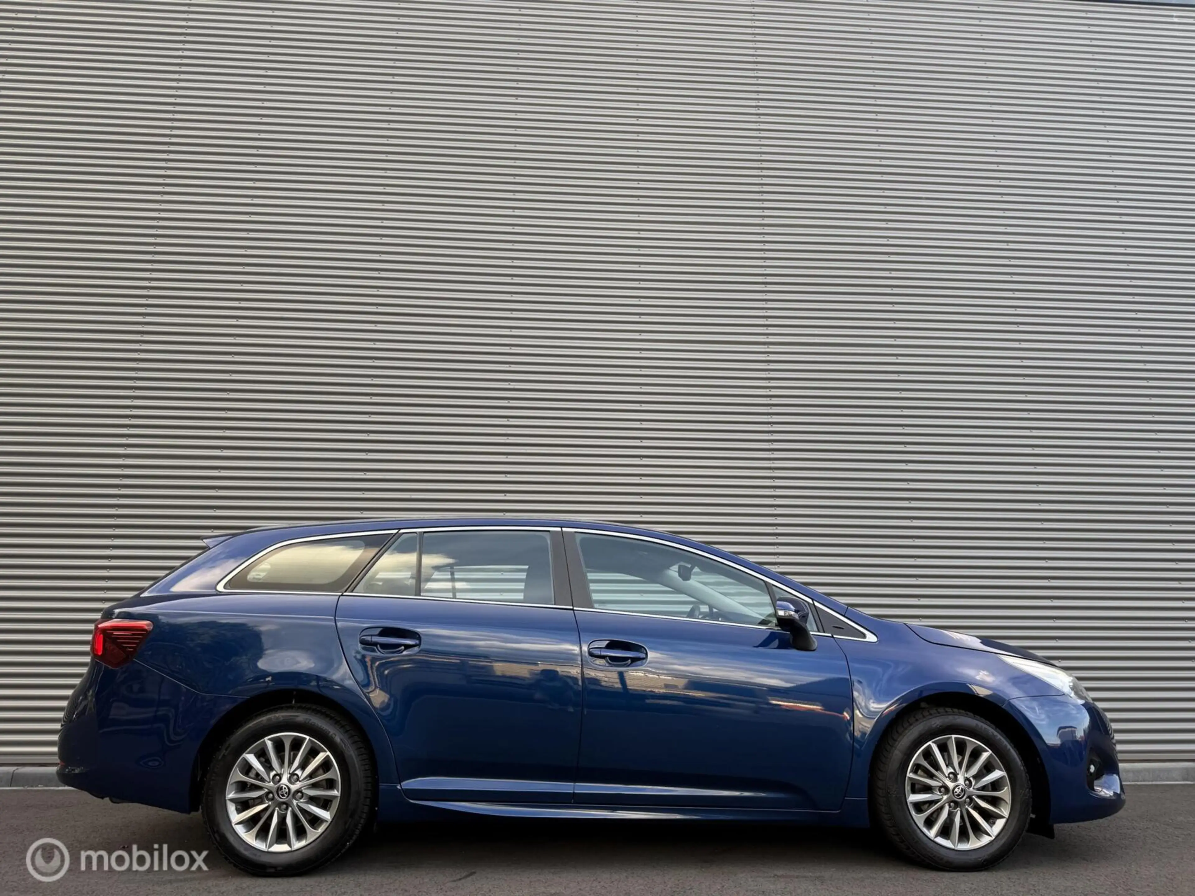 Toyota Avensis 1.8 VVT-i Aspiration | Clima | Camera | Cruise | N — photo 6