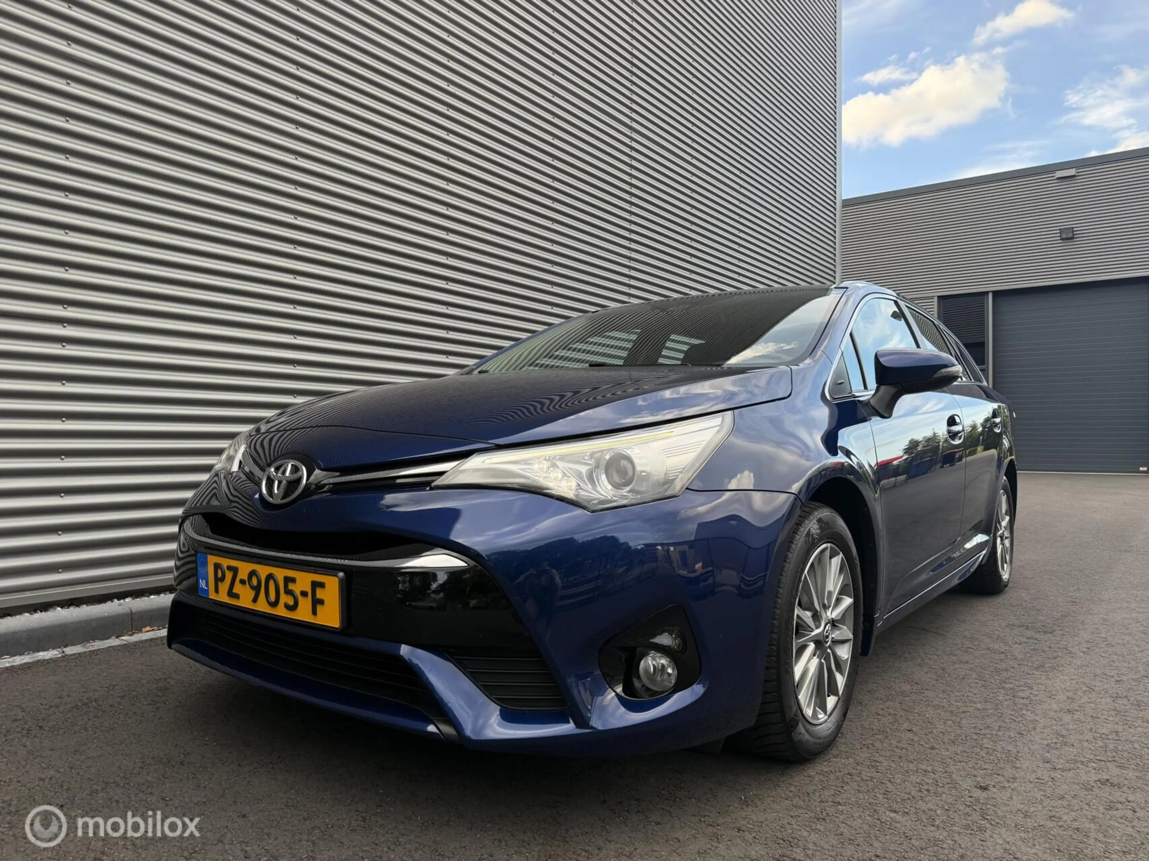 Toyota Avensis 1.8 VVT-i Aspiration | Clima | Camera | Cruise | N — photo 17