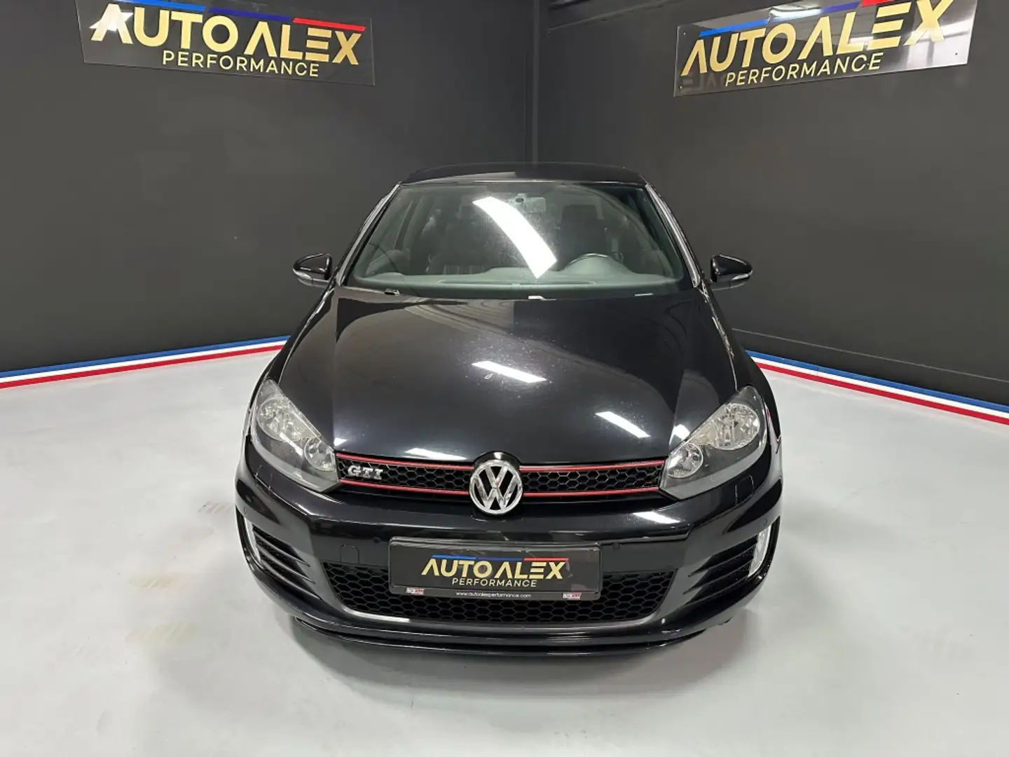 Volkswagen Golf GTI 2.0 TSI Nero - 2