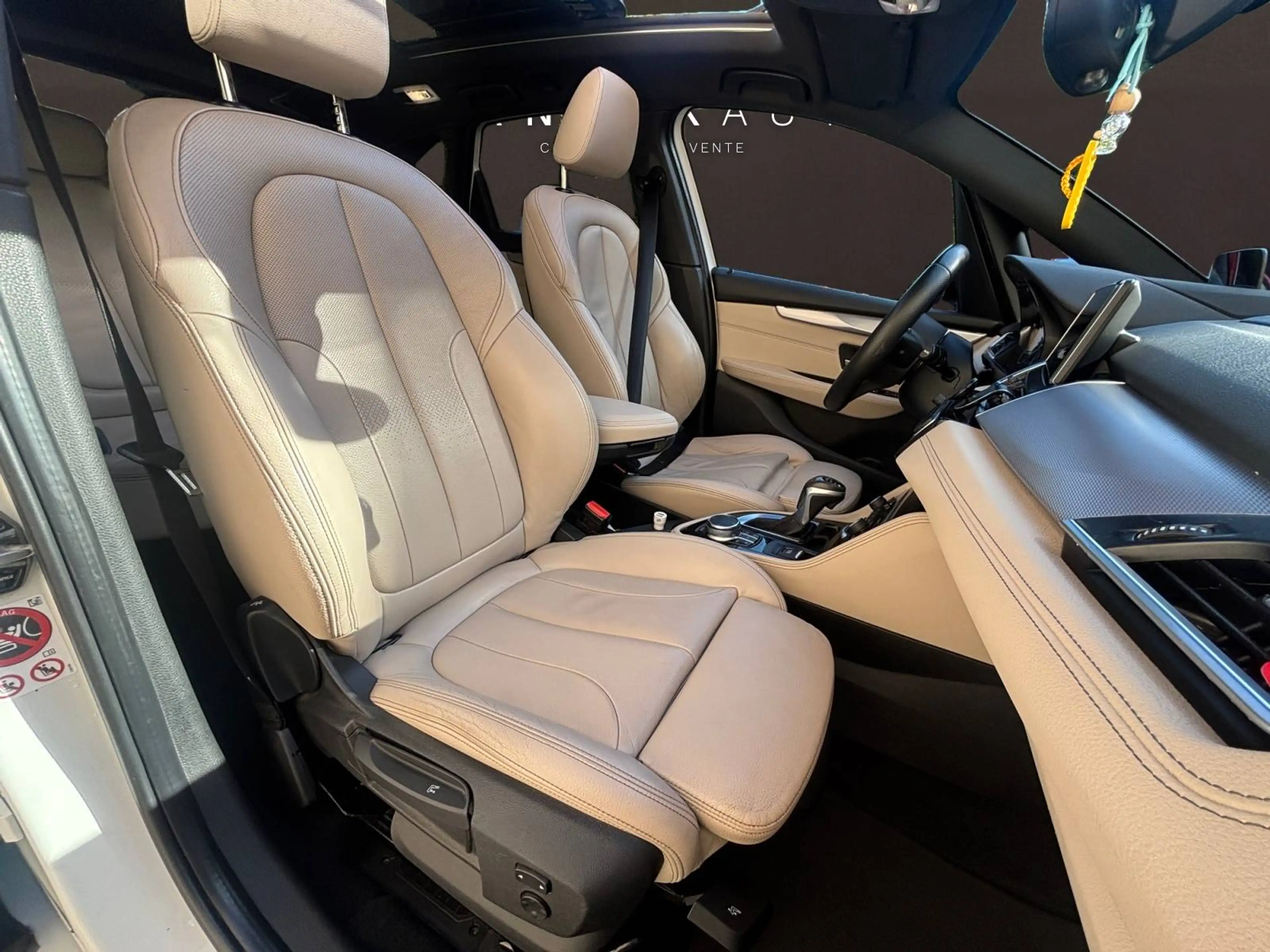 BMW 225 Active Tourer PHEV 225xeA Pack M / Toit Pano / Garantie 12 MOIS — photo 12