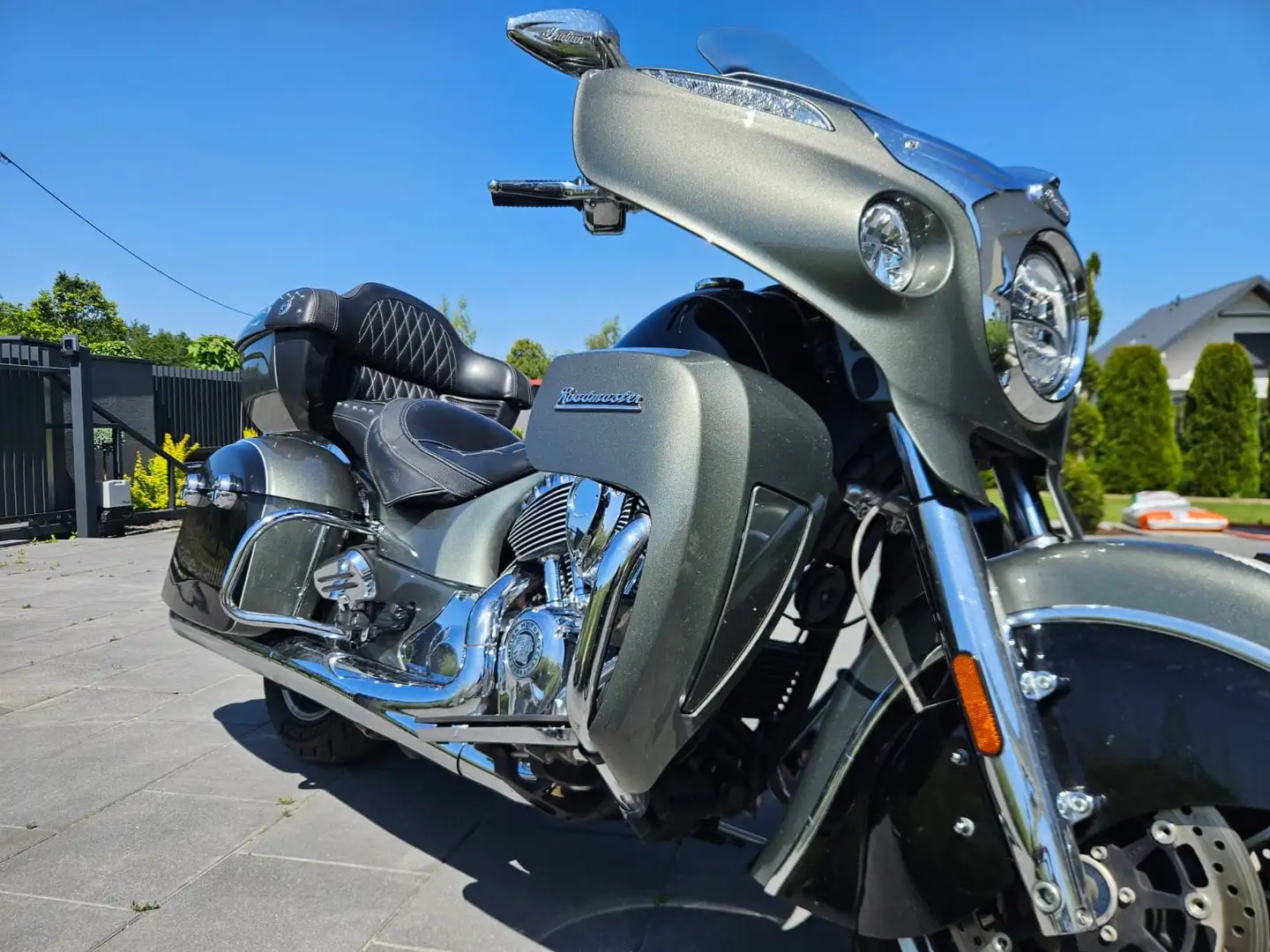 Indian Roadmaster - 1