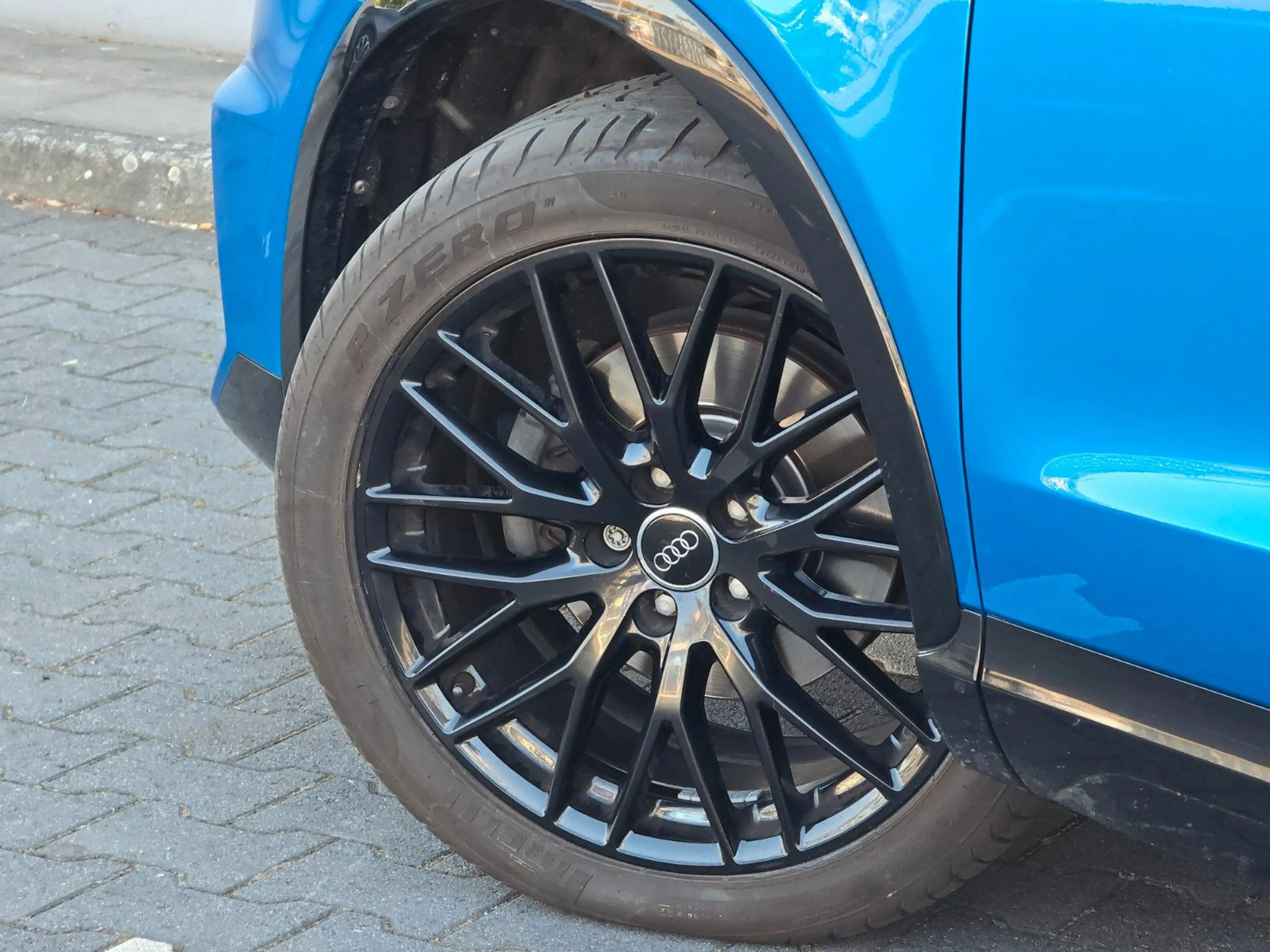 Audi Q3 quattro S Line Competition (Alcantara/Navi) — photo 9