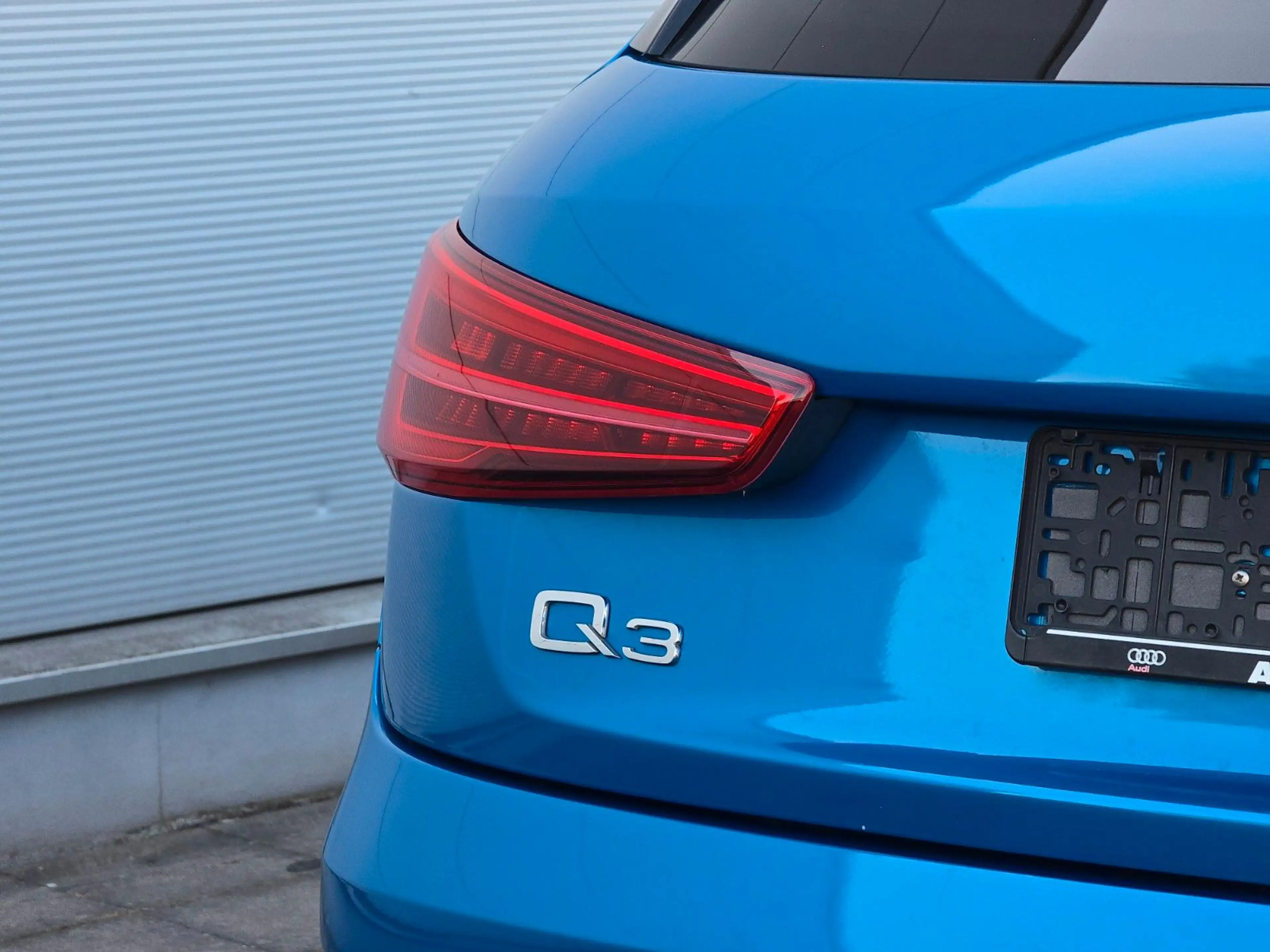 Audi Q3 quattro S Line Competition (Alcantara/Navi) — photo 12