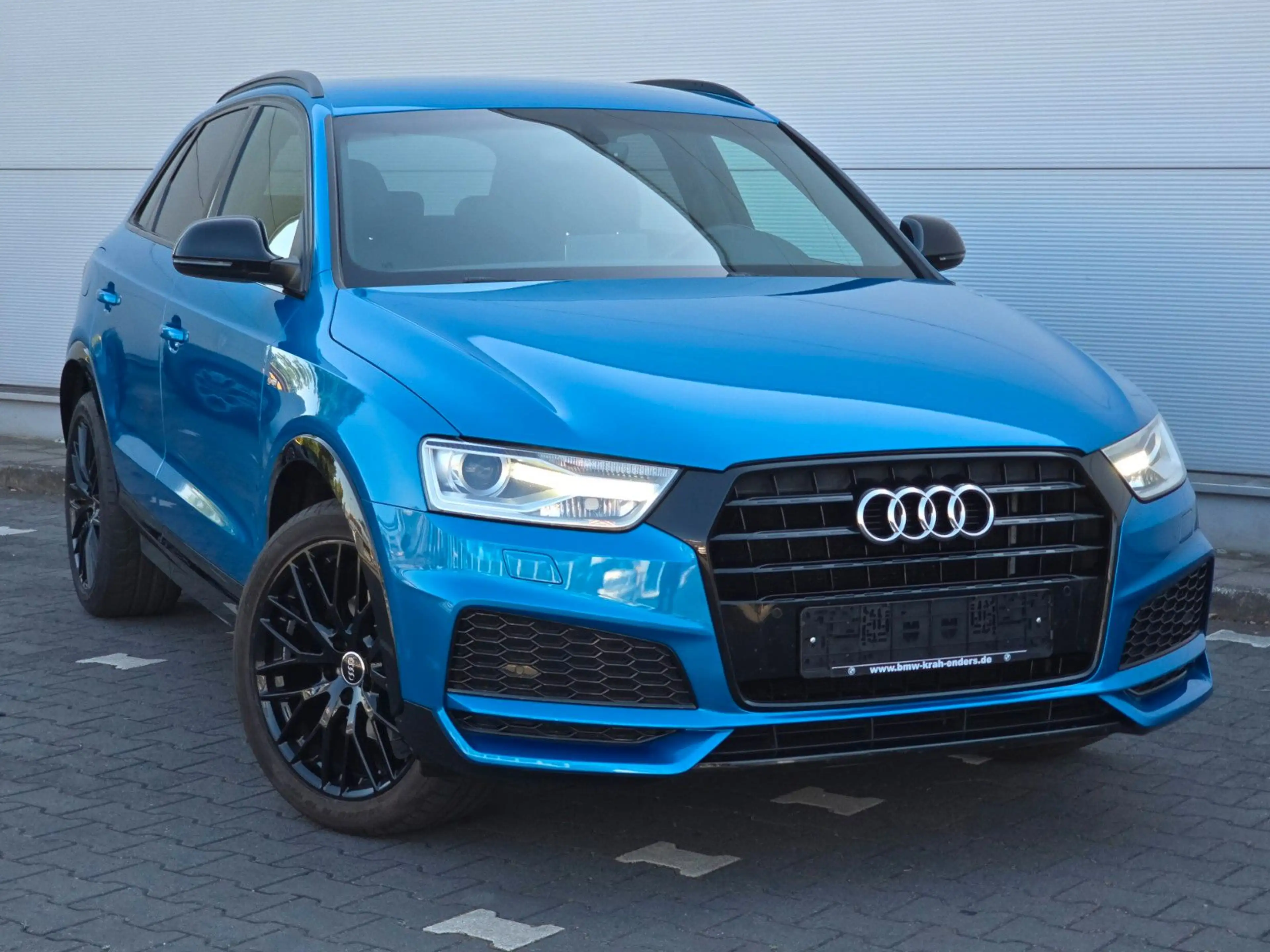 Audi Q3 quattro S Line Competition (Alcantara/Navi)