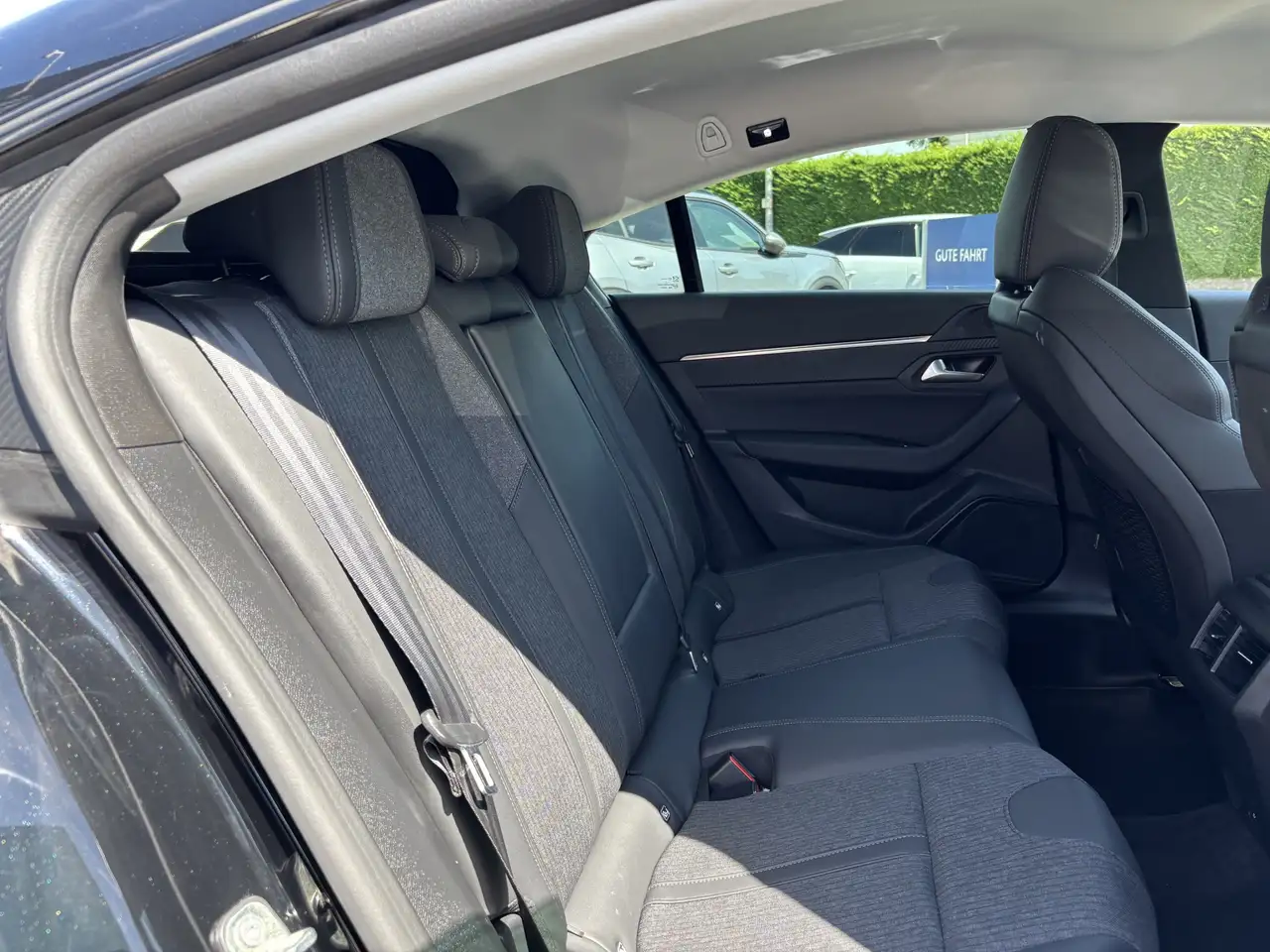 Peugeot 508 Allure Pack 1.5 HDi EAT8 Navigation, Komfortpaket,, миниатюра 25