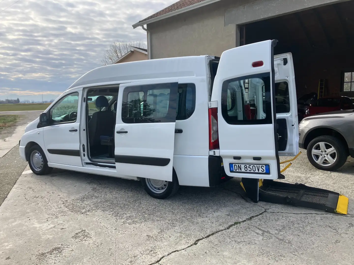 Fiat Scudo 2.0 mjt 120cv- AUTOLIFT- TRASPORTO DISABILI Wit - 1