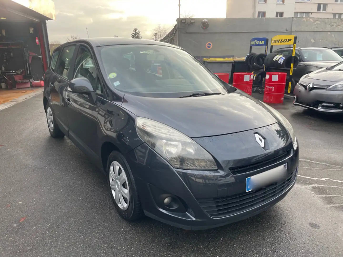 Renault Grand Scenic 1.5 DCI 110CH FAP EXPRESSION 7 PLACES Gris - 2