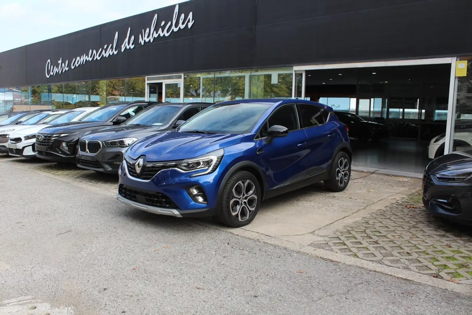 Renault Captur TECHNO ETECH FULL HYBR.105 KW145CV - 2