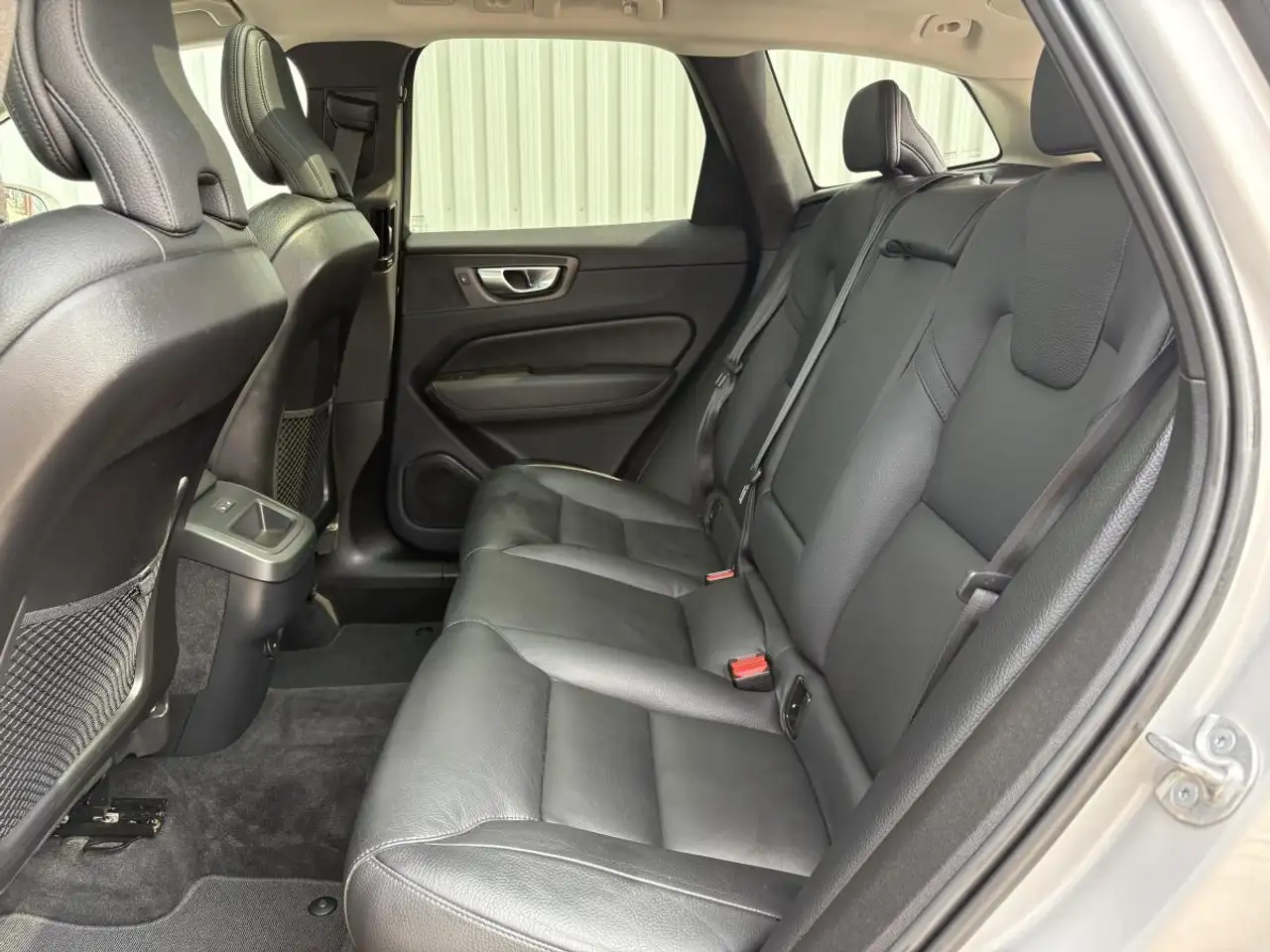 Volvo XC60 снимка Volvo XC60