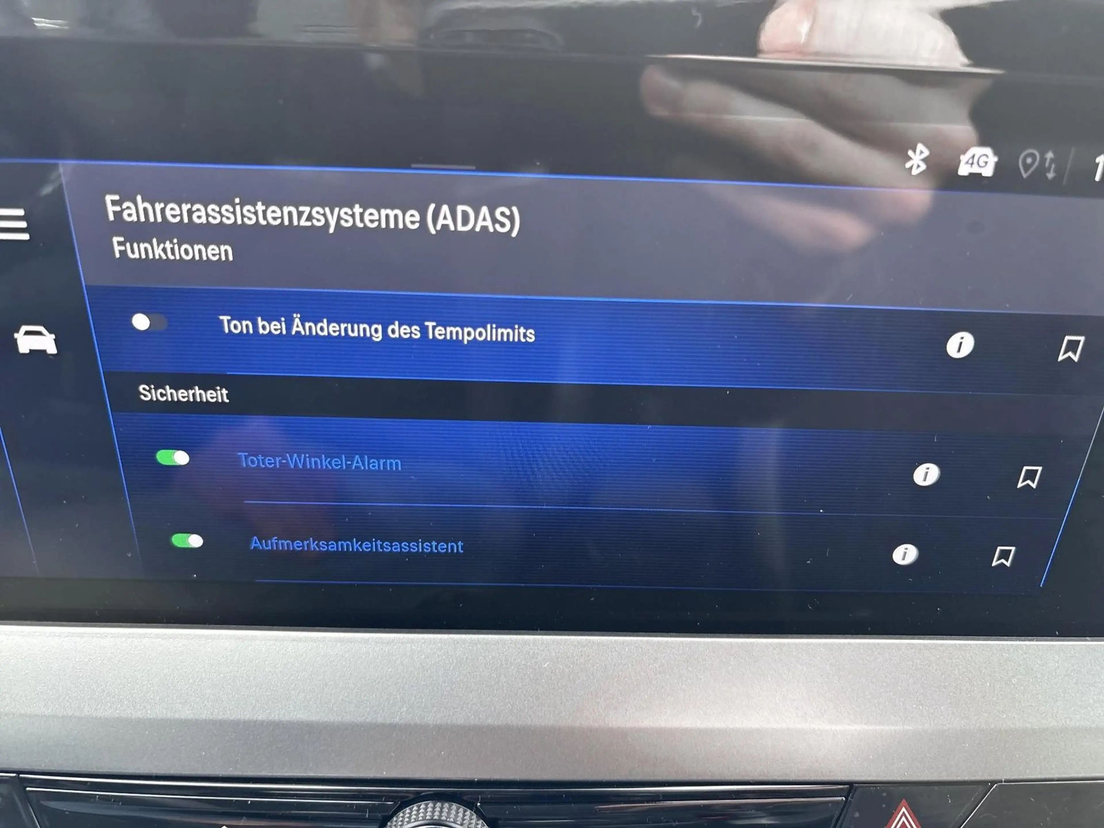 Opel Mokka Hybrid 145PS Automatik Edition Kamera SHZ — photo 15