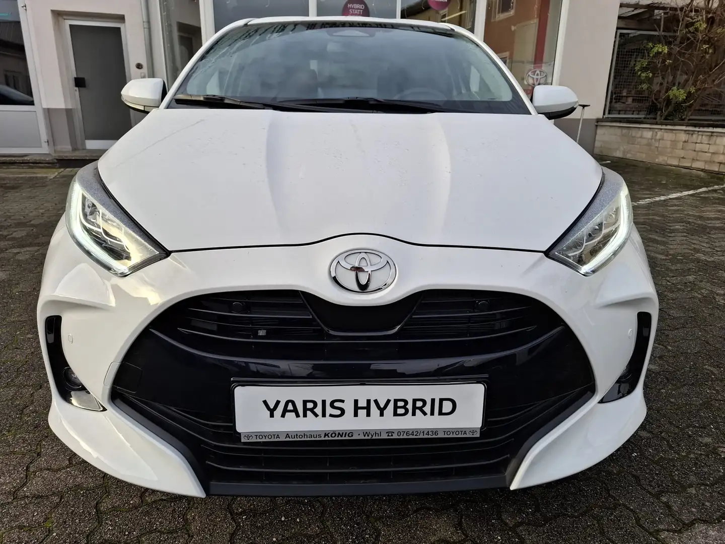 Toyota Yaris Hybrid 1,5L 116PS Active Drive Blanco - 2