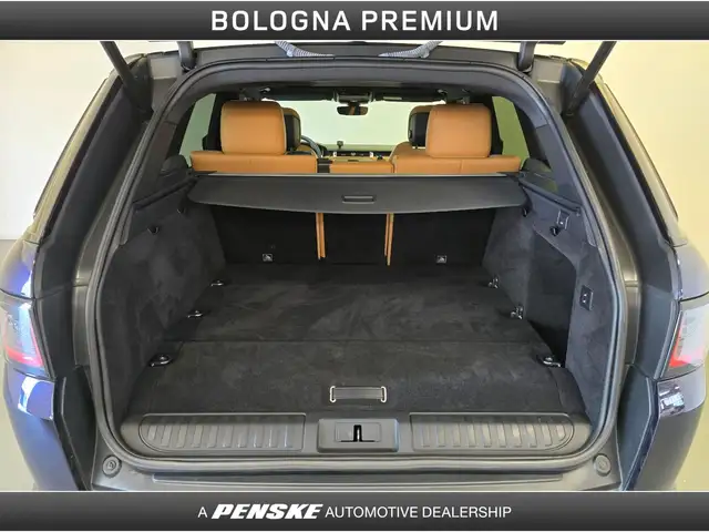 Land Rover Range Rover Sport view 10