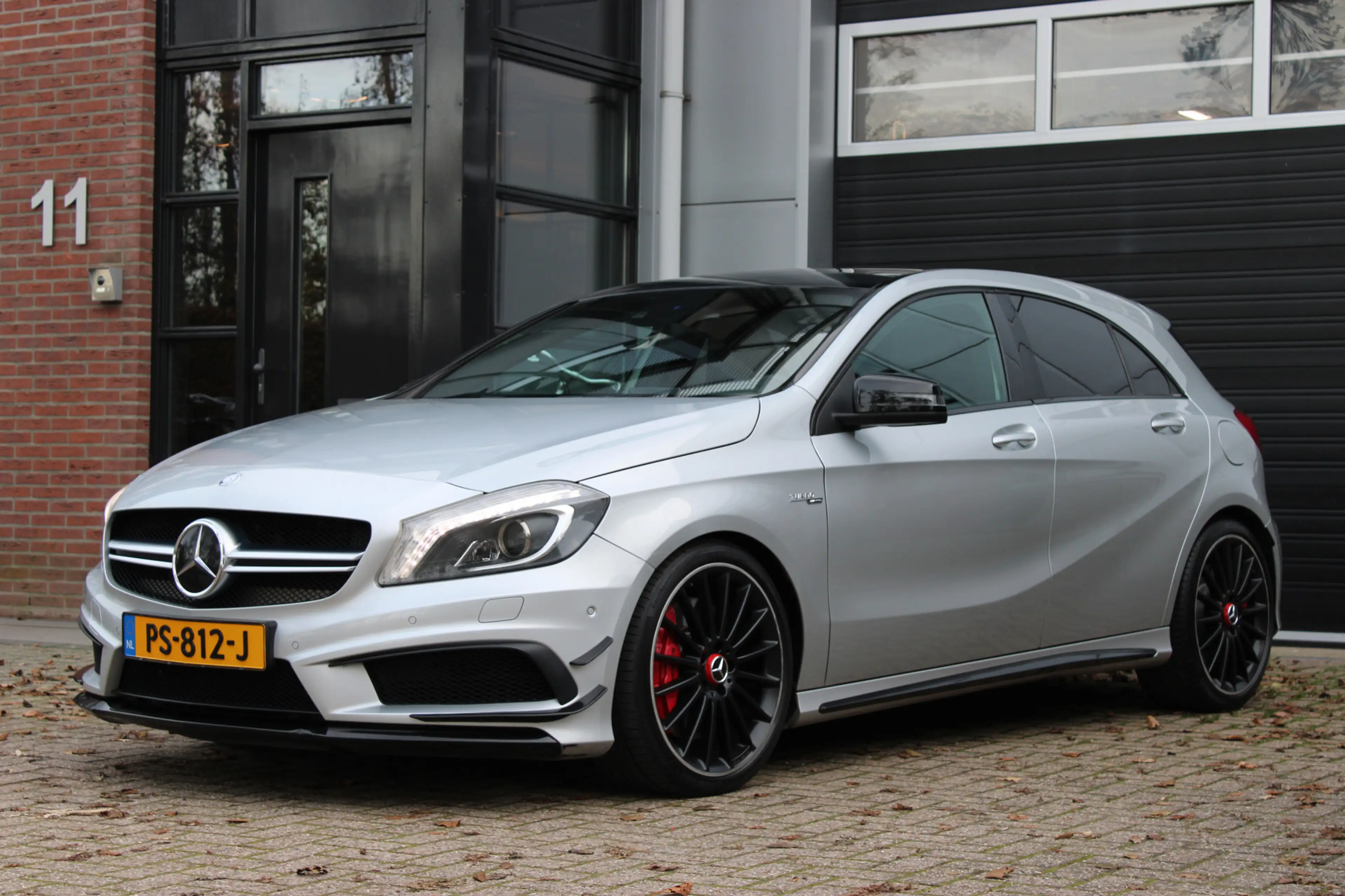 Mercedes-Benz A 45 AMG 4MATIC Edition 1