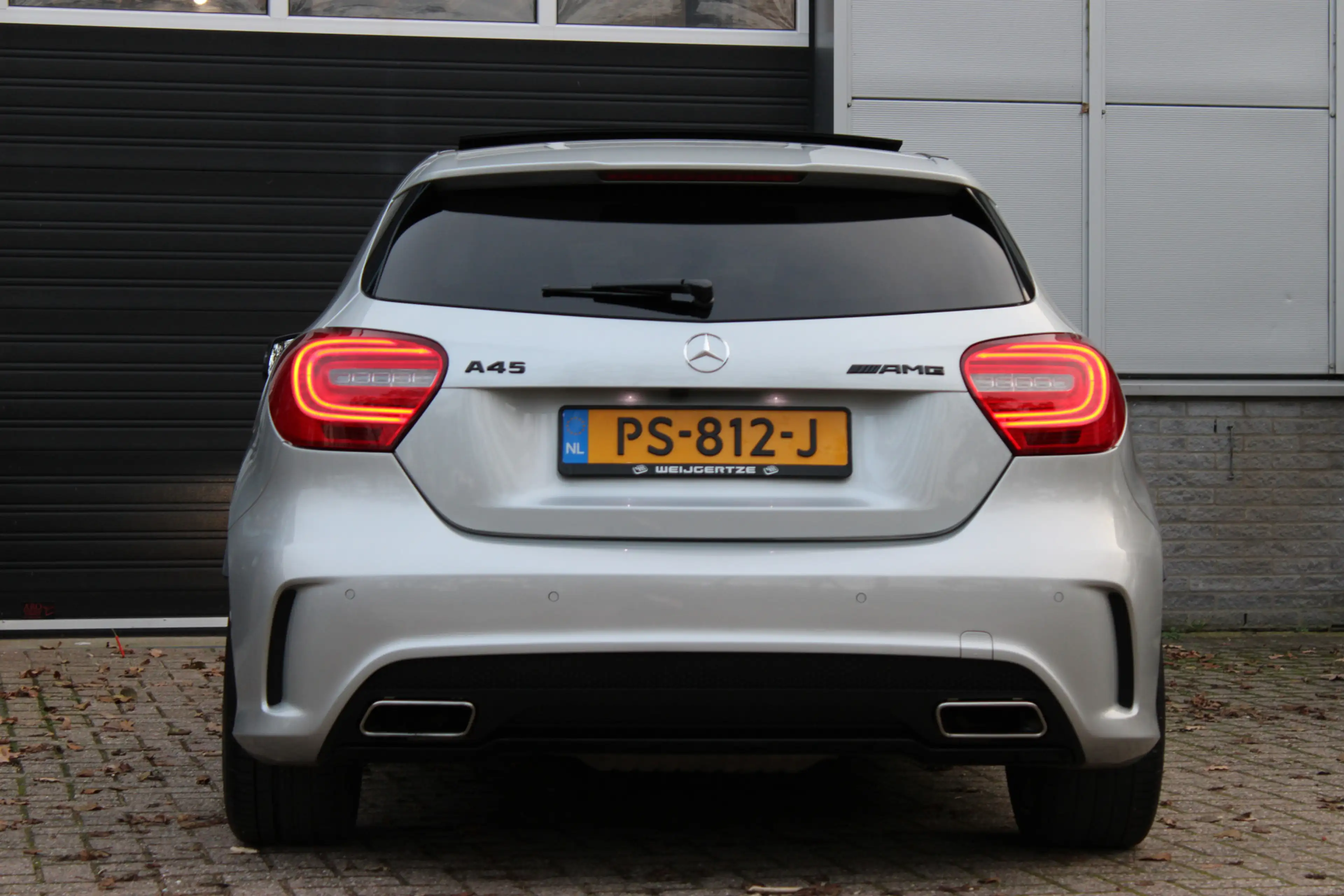 Mercedes-Benz A 45 AMG 4MATIC Edition 1 — photo 12