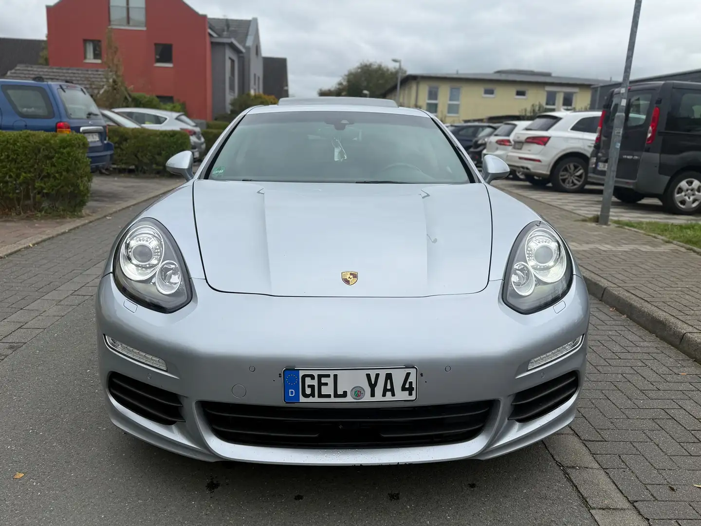 Porsche Panamera 3.0L 300PS Diesel *ACC*Totenwinkel*Kamera*Bose Grau - 2