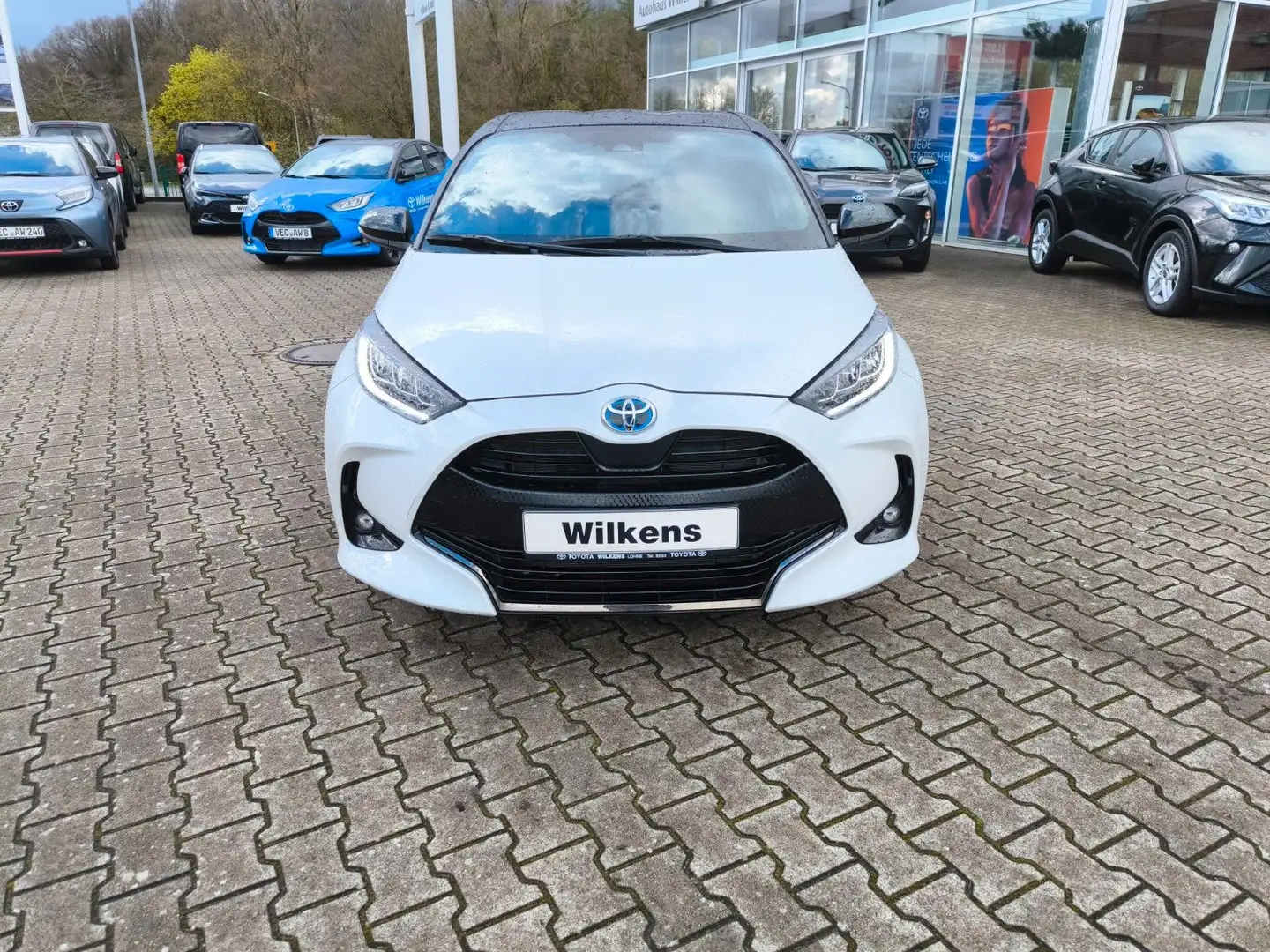 Toyota Yaris HSD Style Selection Weiß - 2