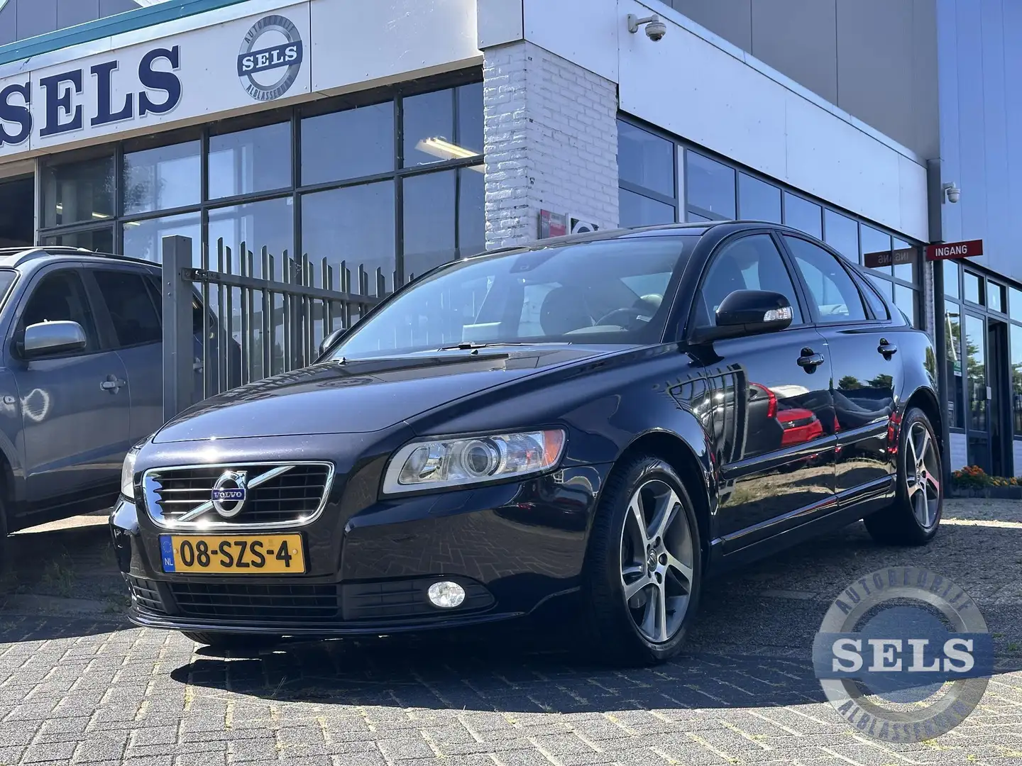 Volvo S40 2.0 Limited Edition NAVI/PDC/TREKHAAK Negro - 1