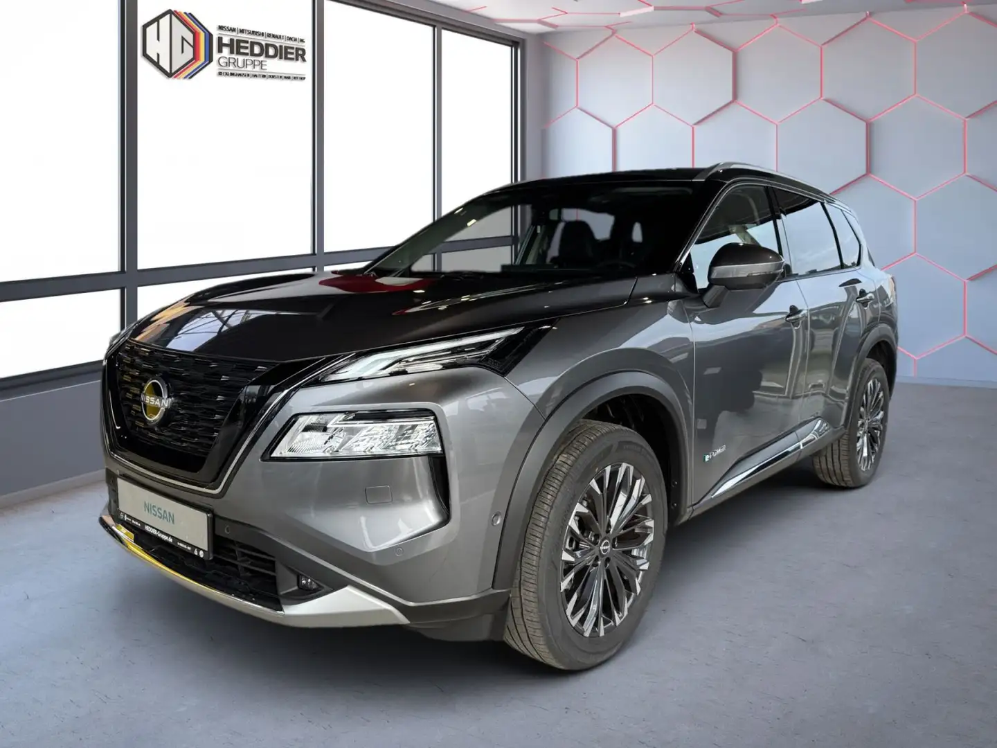 Nissan X-Trail e-Power e-4orce Tekna+ *BOSE*LEDER*NAVI* Šedá - 1