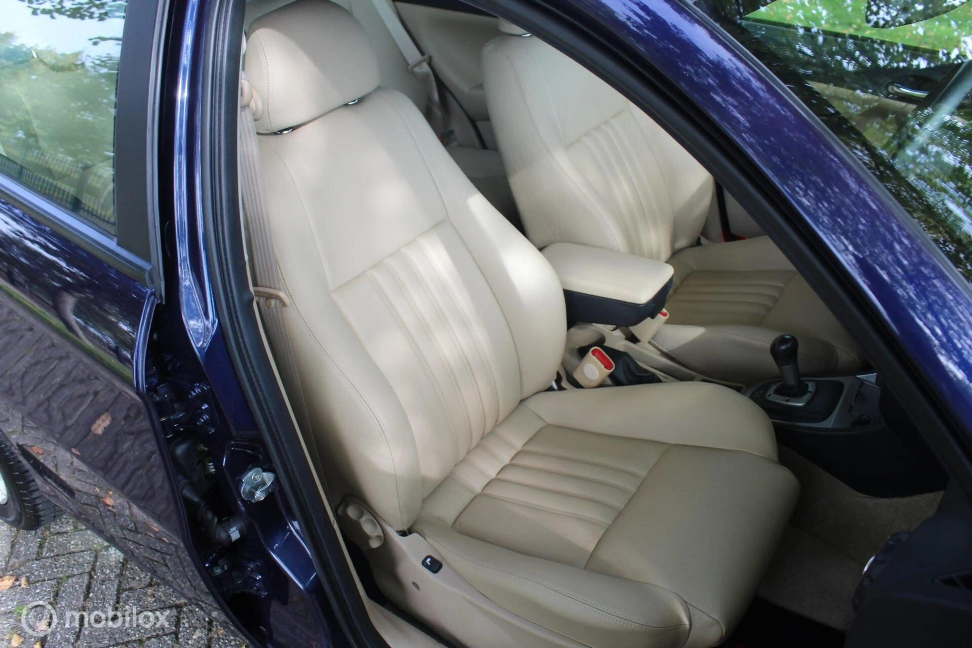 Alfa Romeo 147 2.0 T.Spark Distinctive Selespeed | Zwitsers! — photo 32