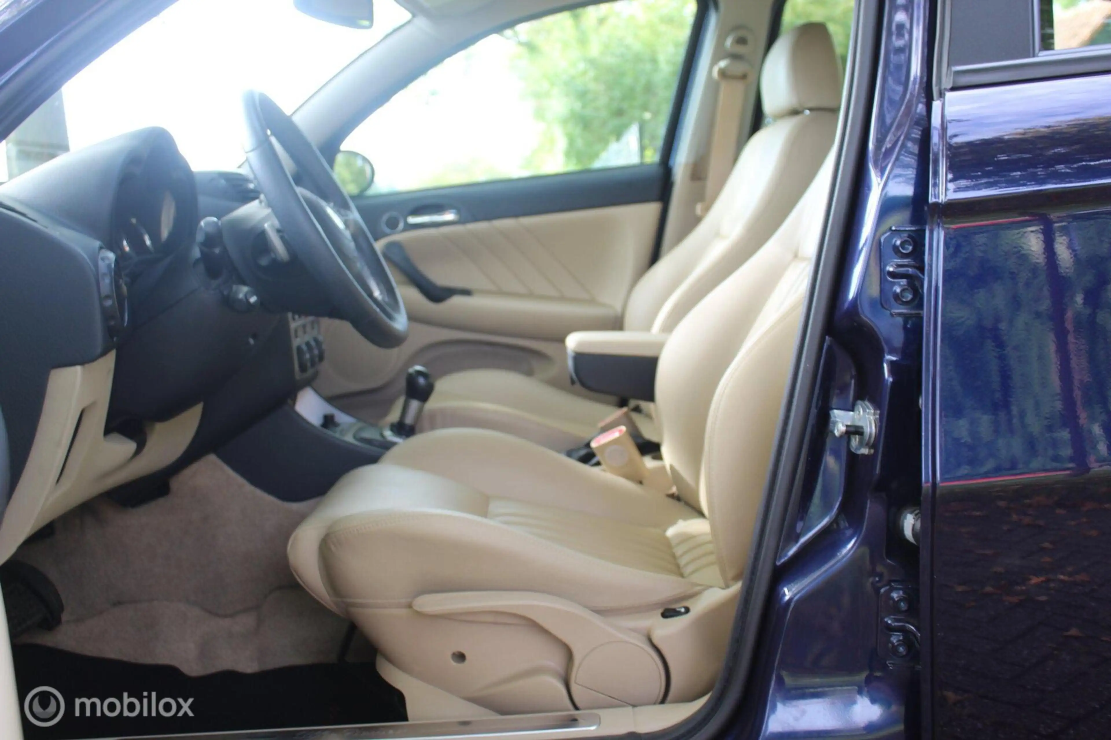 Alfa Romeo 147 2.0 T.Spark Distinctive Selespeed | Zwitsers! — photo 23