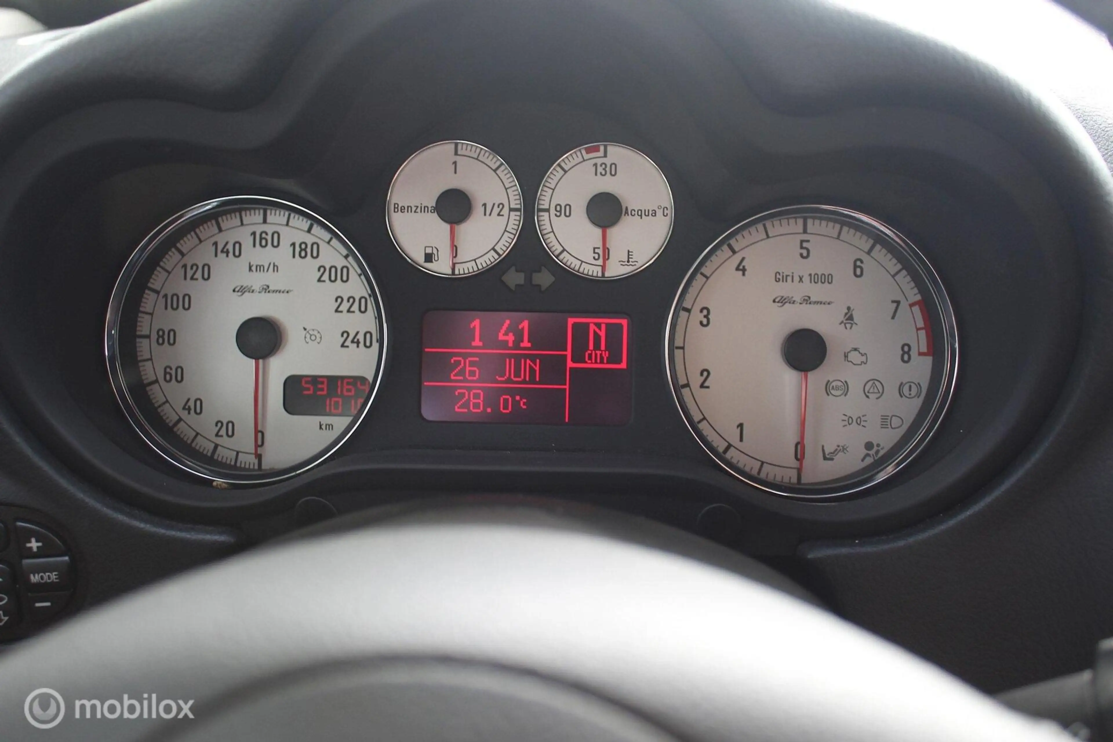 Alfa Romeo 147 2.0 T.Spark Distinctive Selespeed | Zwitsers! — photo 39
