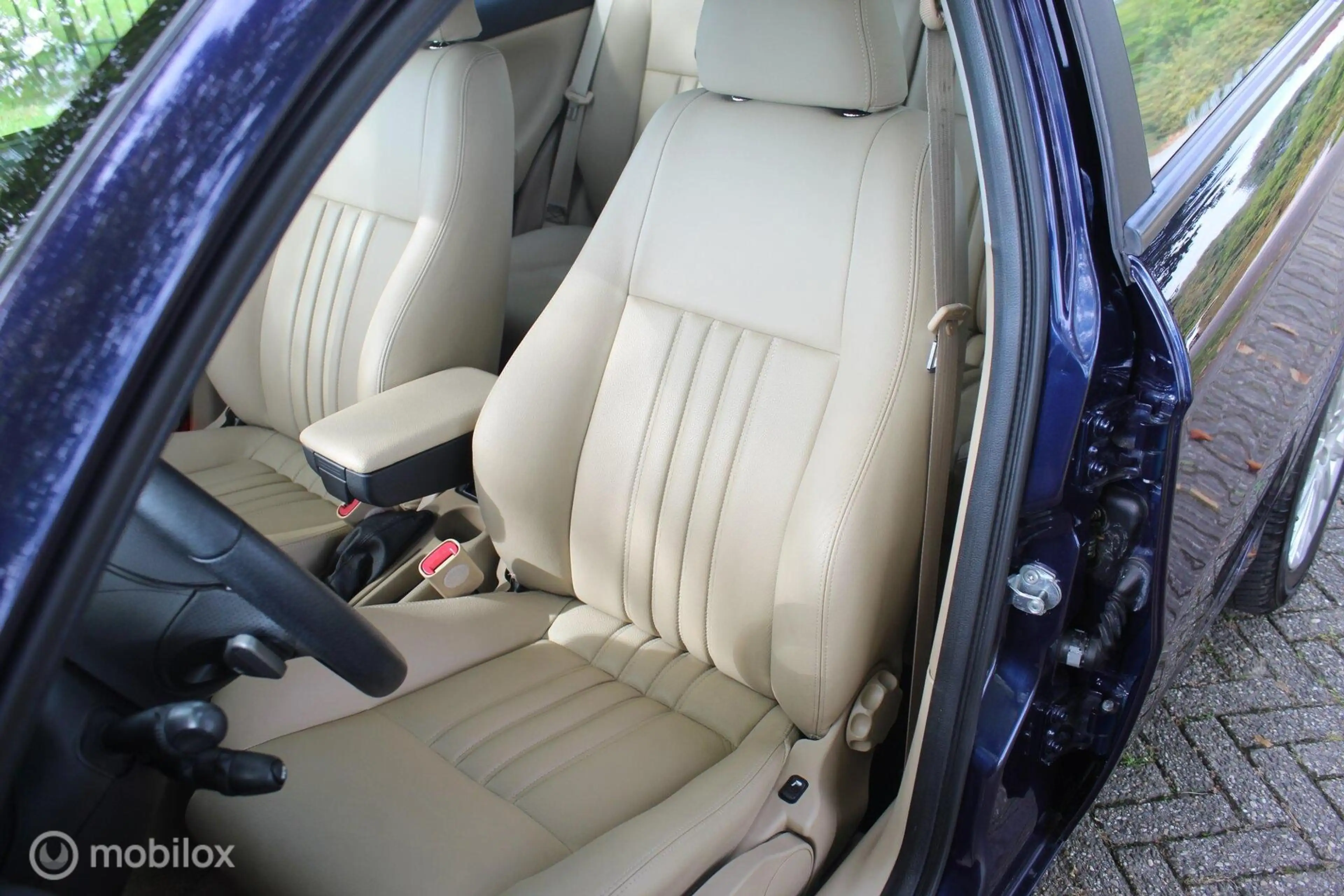 Alfa Romeo 147 2.0 T.Spark Distinctive Selespeed | Zwitsers! — photo 25