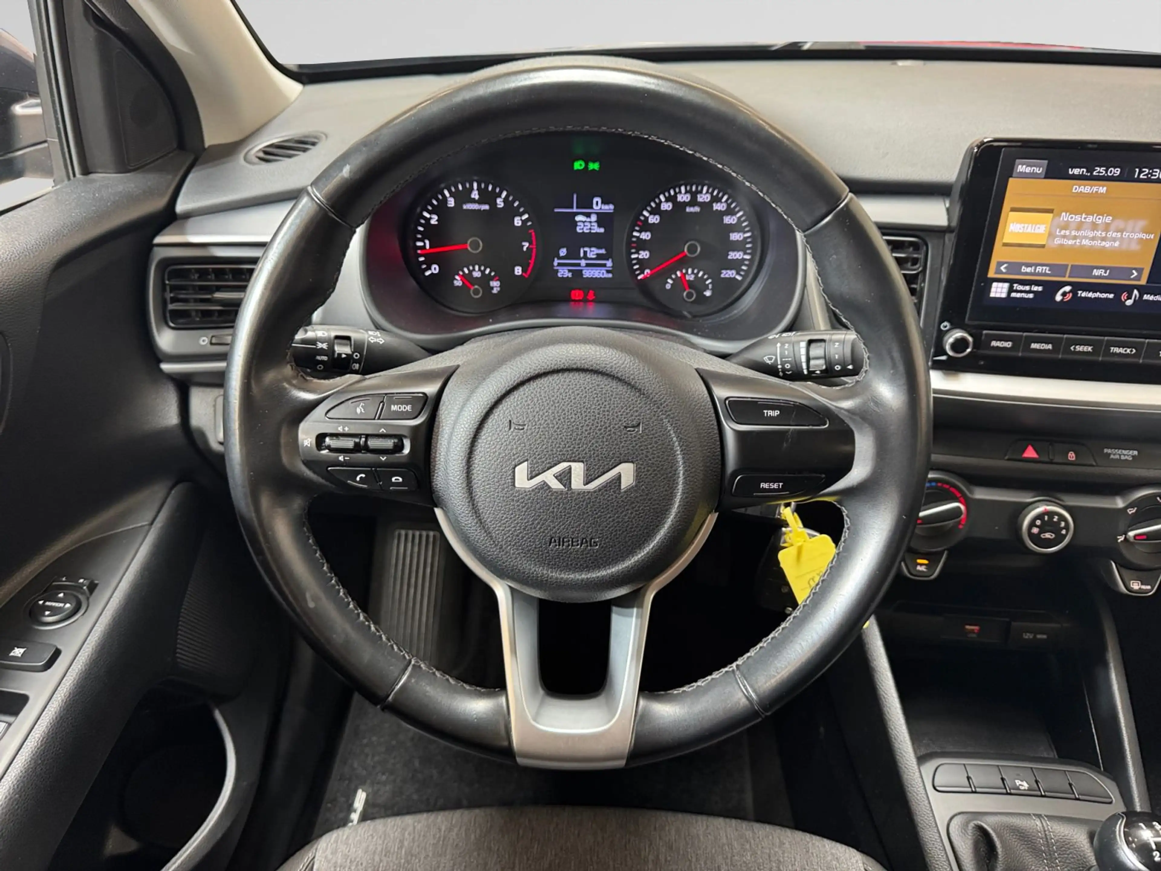 Kia Stonic Urban Edition 1.2 ISG — photo 9