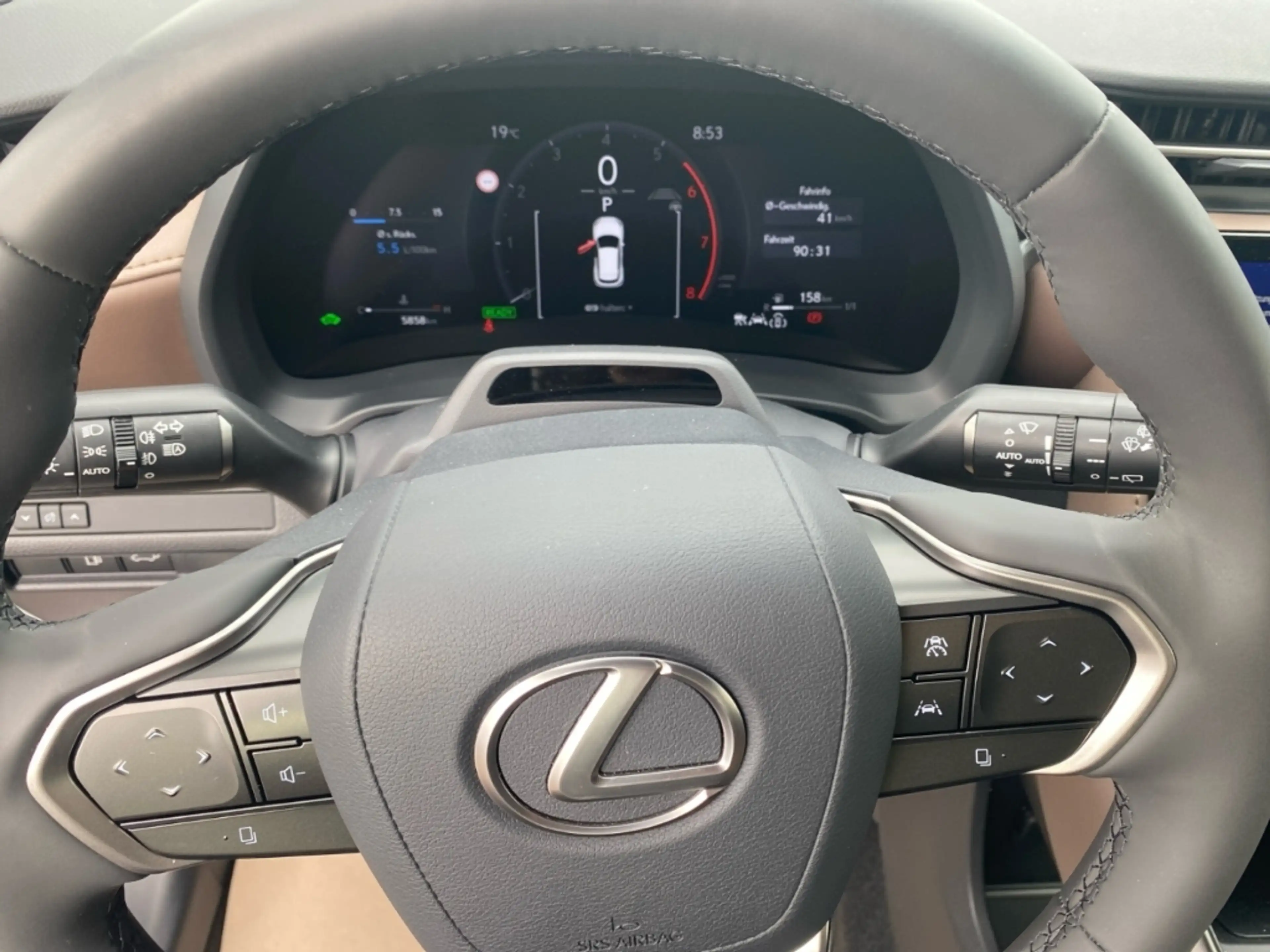 Lexus LBX ELEGANT Rückfahrkamera , Sitzh. Navi , — photo 15