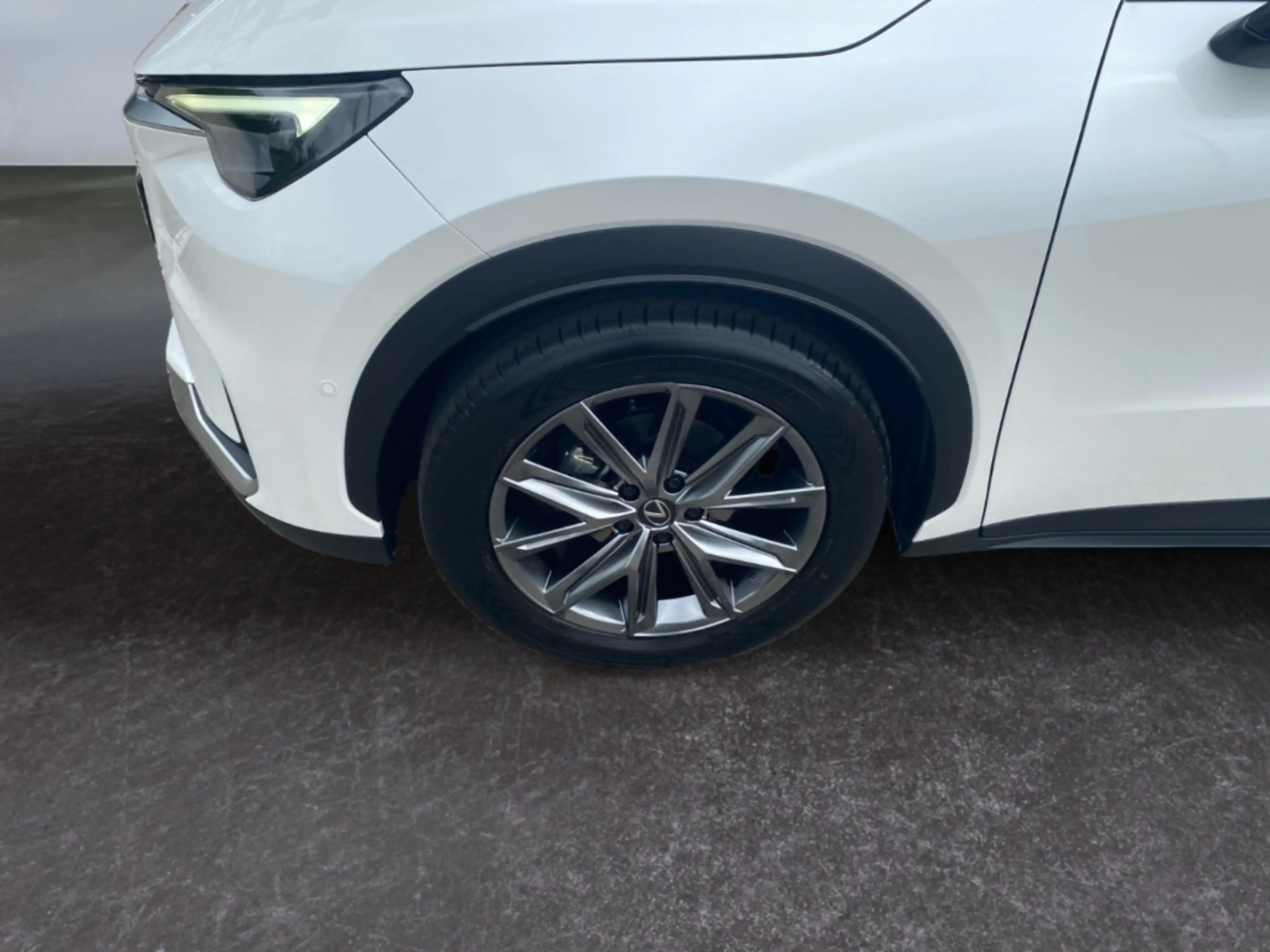 Lexus LBX ELEGANT Rückfahrkamera , Sitzh. Navi , — photo 6