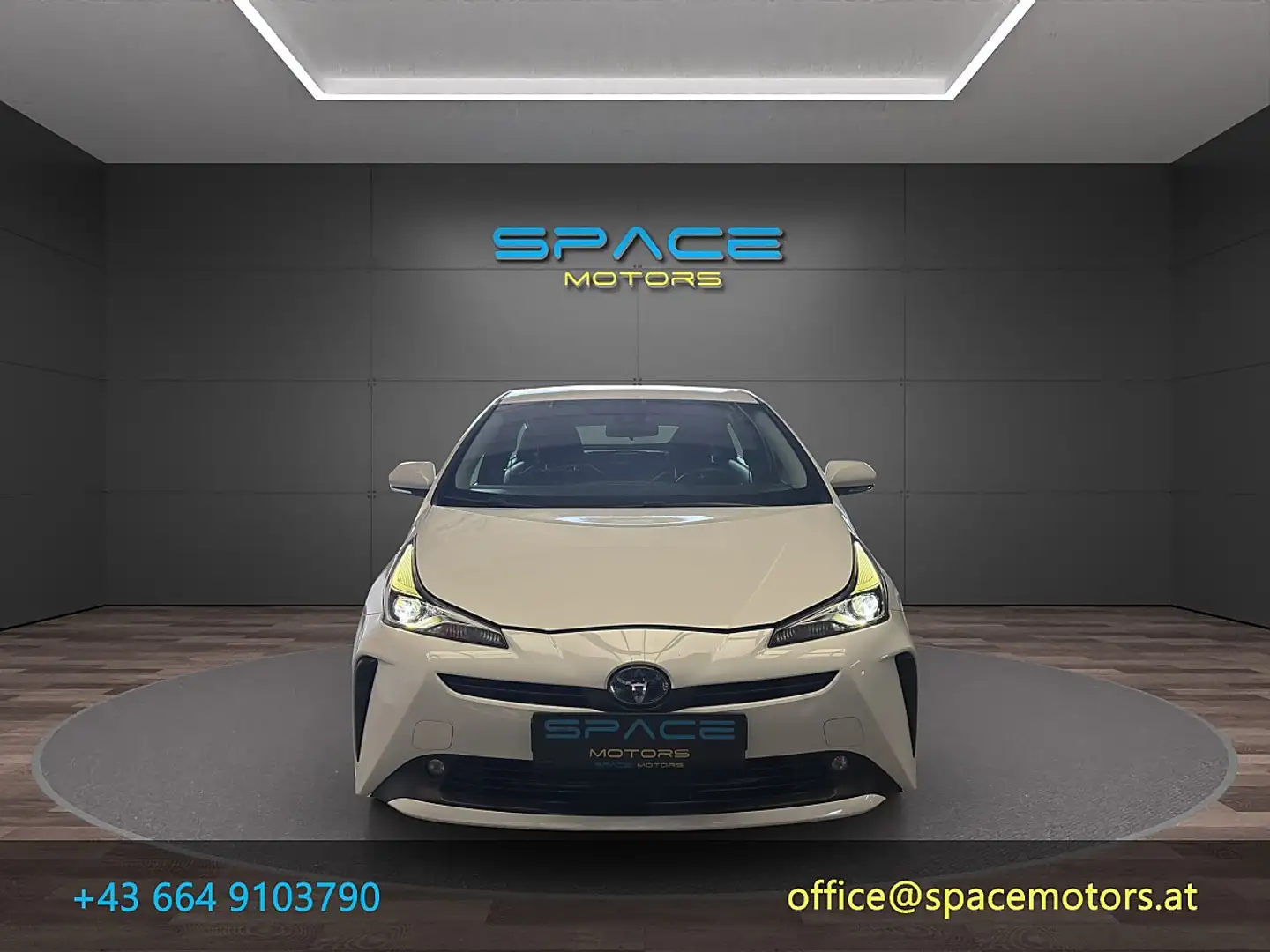 Toyota Prius 1,8 VVT-i Hybrid Business Weiß - 2