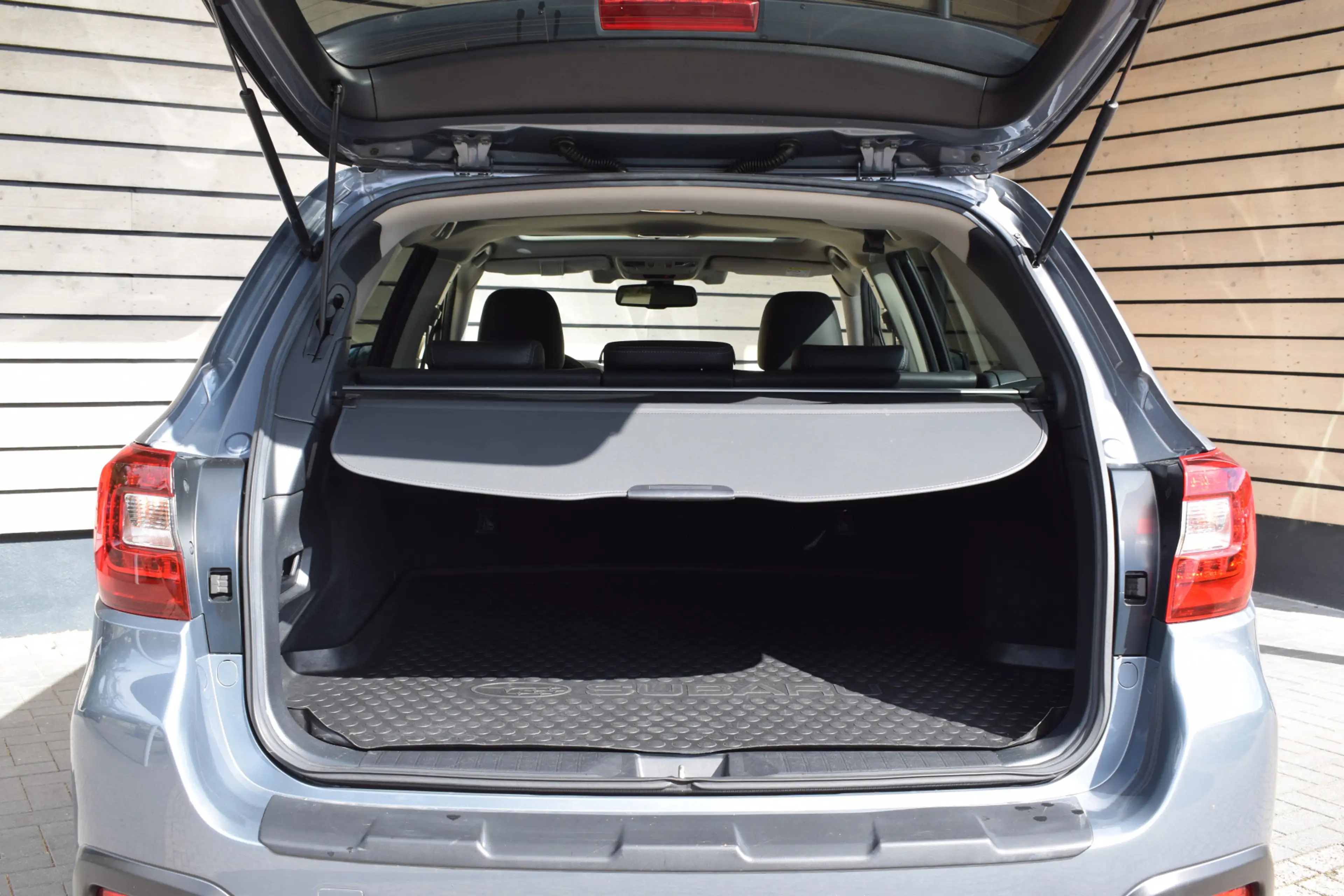 Subaru OUTBACK 2.5i Premium - Trekhaak - Dealer Onderhouden — photo 8