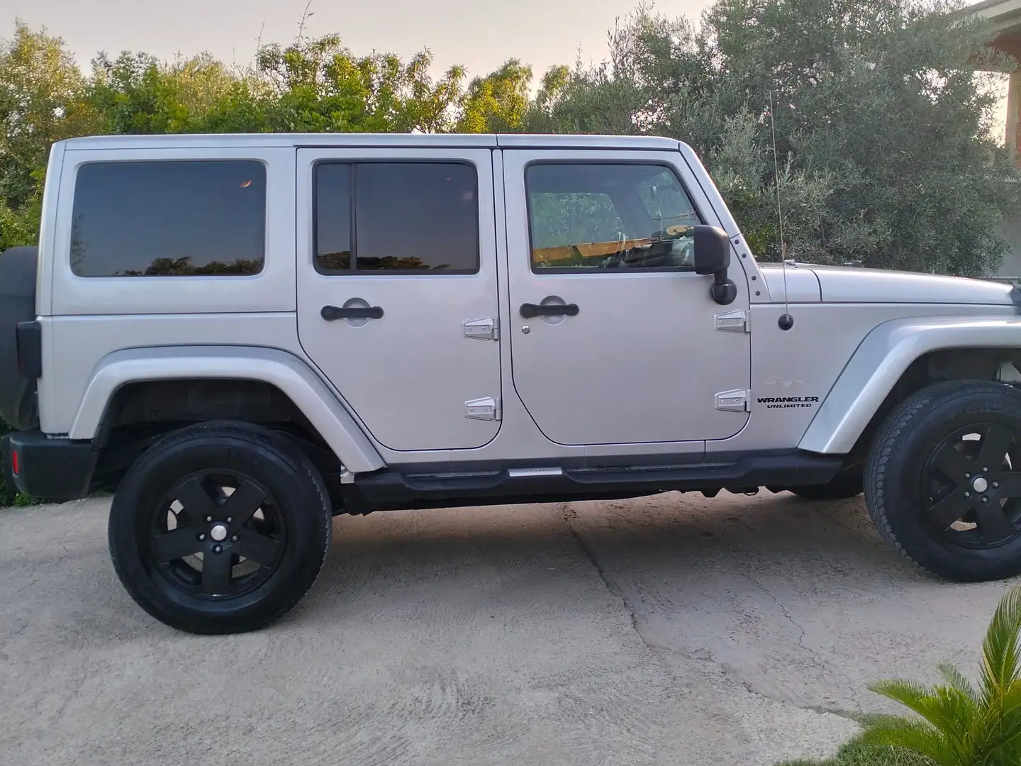 Jeep Wrangler Wrangler Unlimited Unlimited 2.8 crd Sahara auto Argento - 1