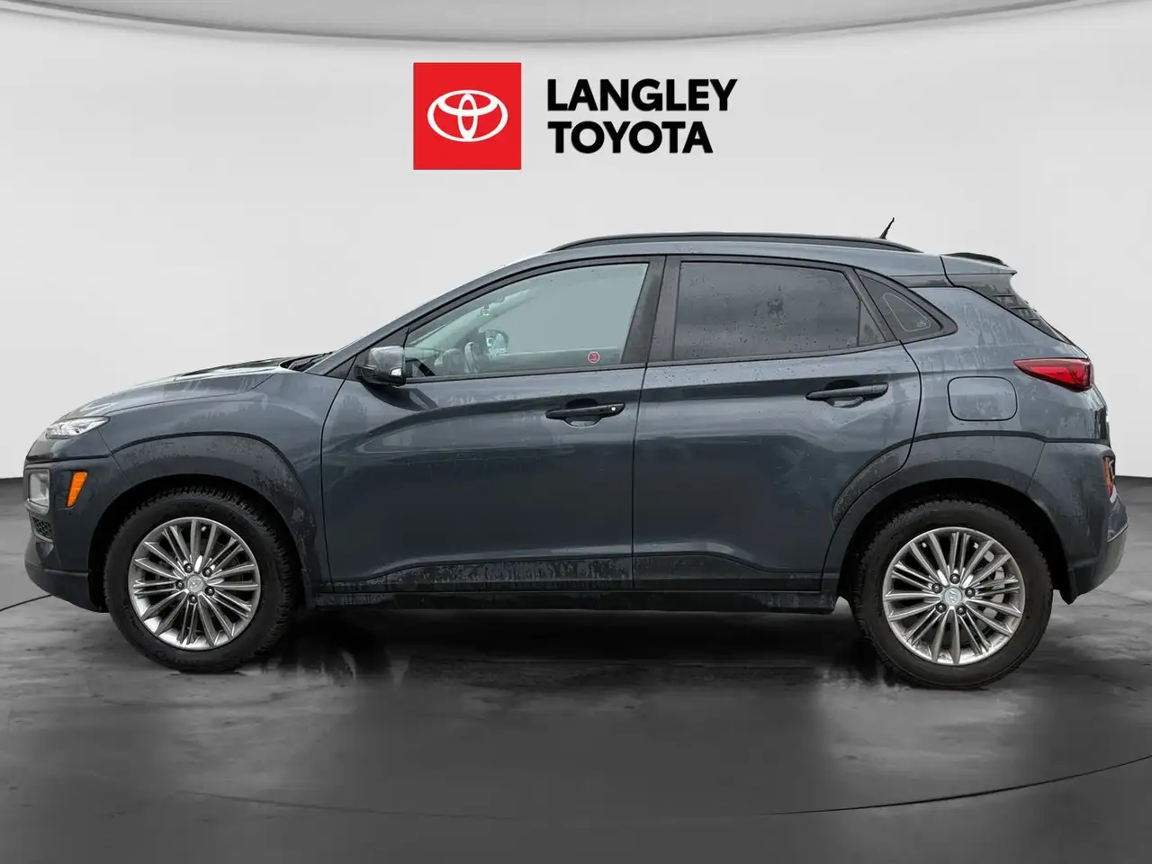 Hyundai KONA photo Hyundai KONA