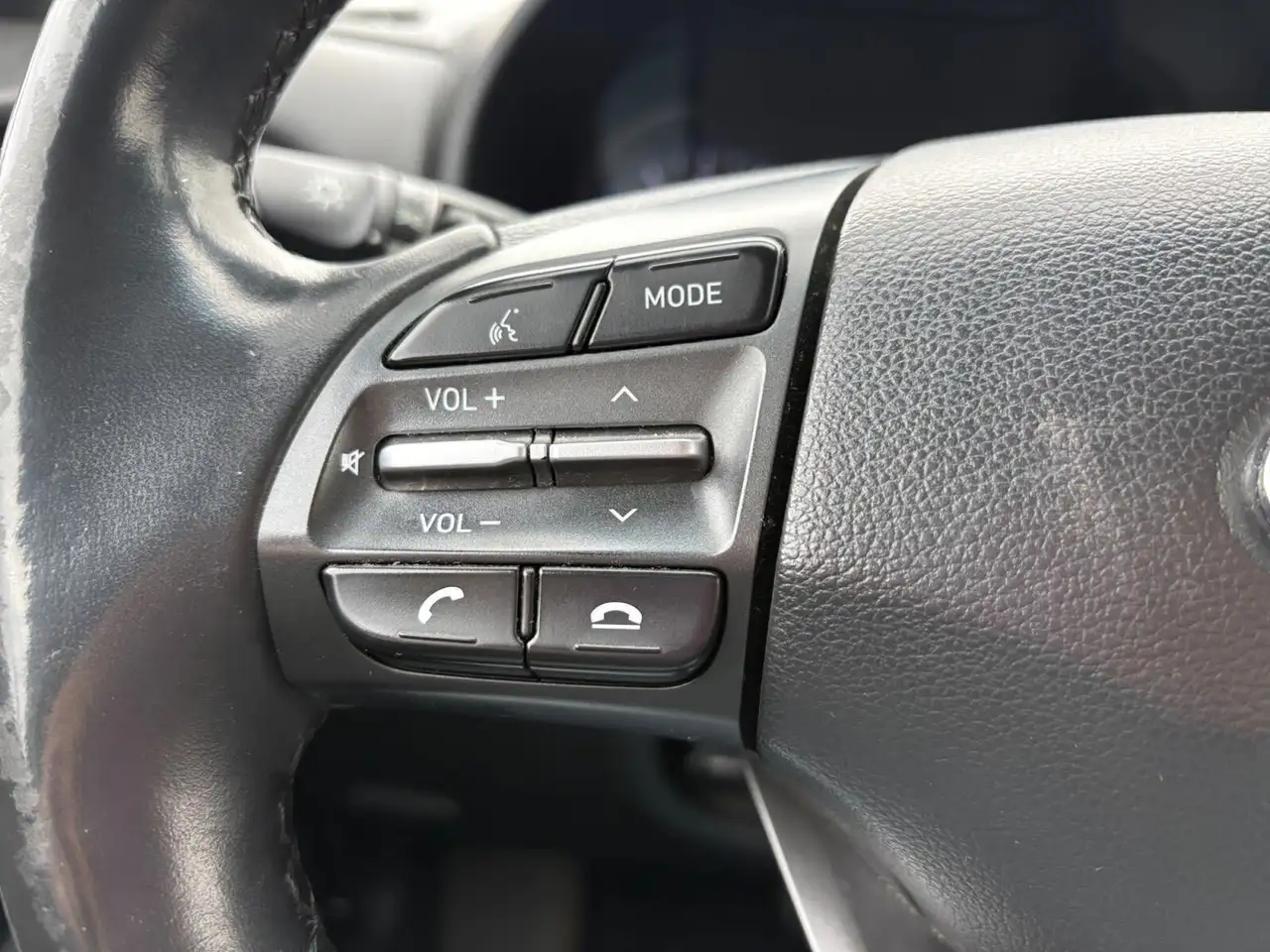 Hyundai KONA photo Hyundai KONA