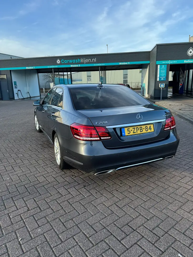 Mercedes-Benz E 220 BlueTEC Lease Ed Grijs - 2