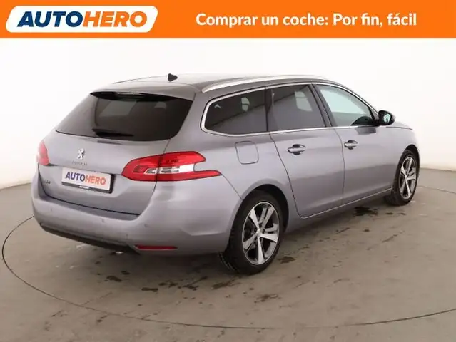 Peugeot 308 view 6