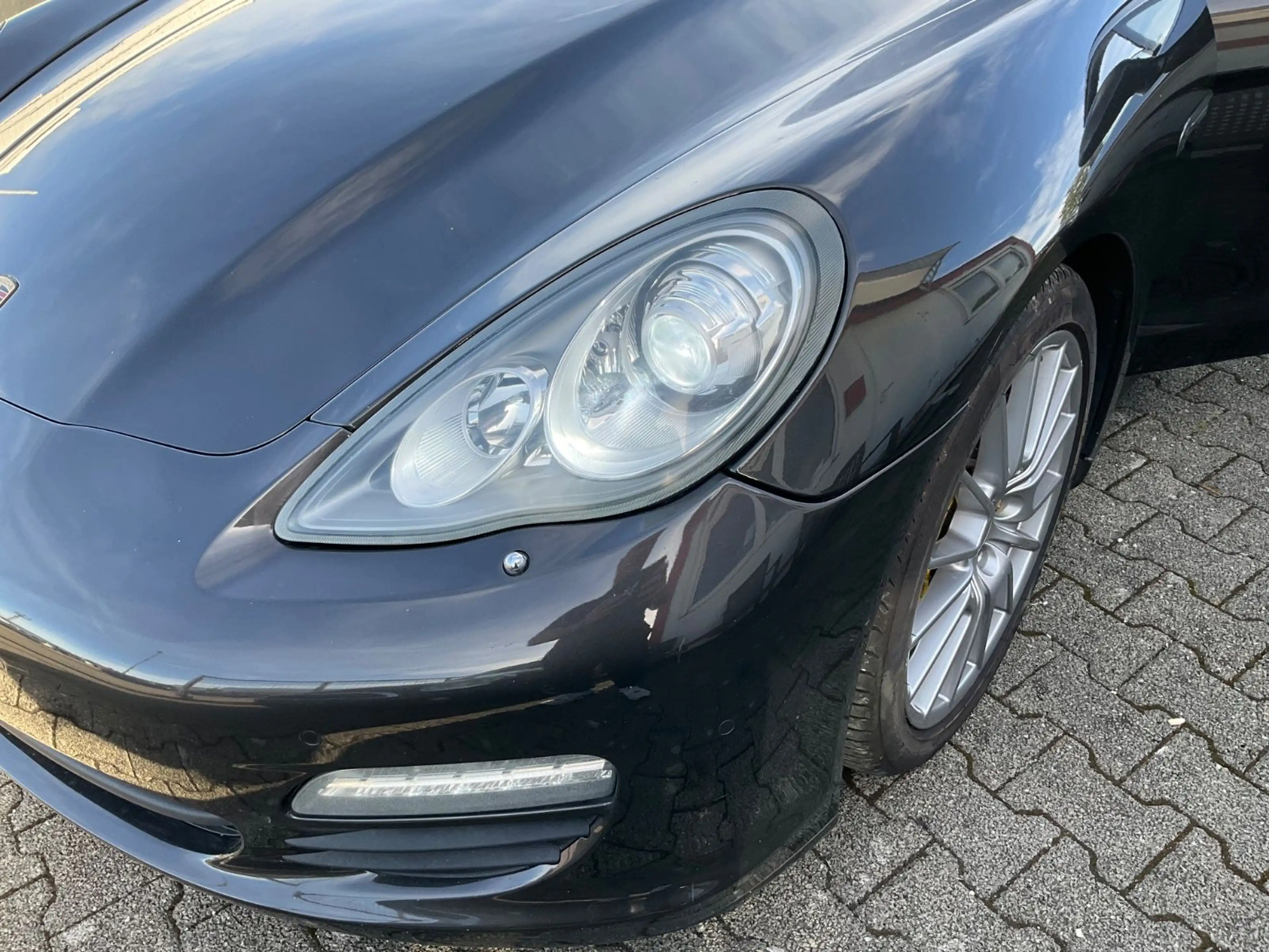 Porsche Panamera 4S 4.8 V8 — photo 10