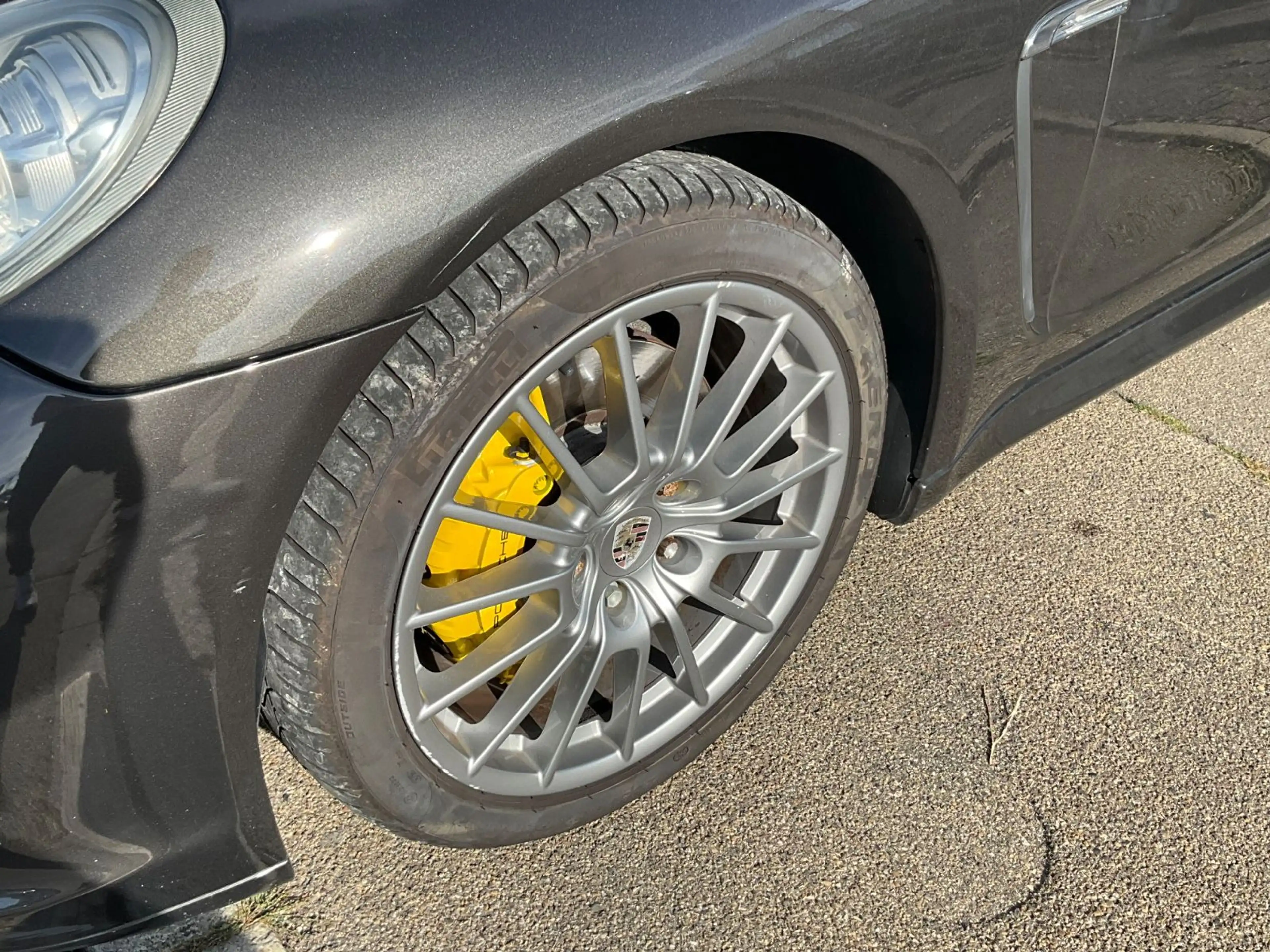 Porsche Panamera 4S 4.8 V8 — photo 9