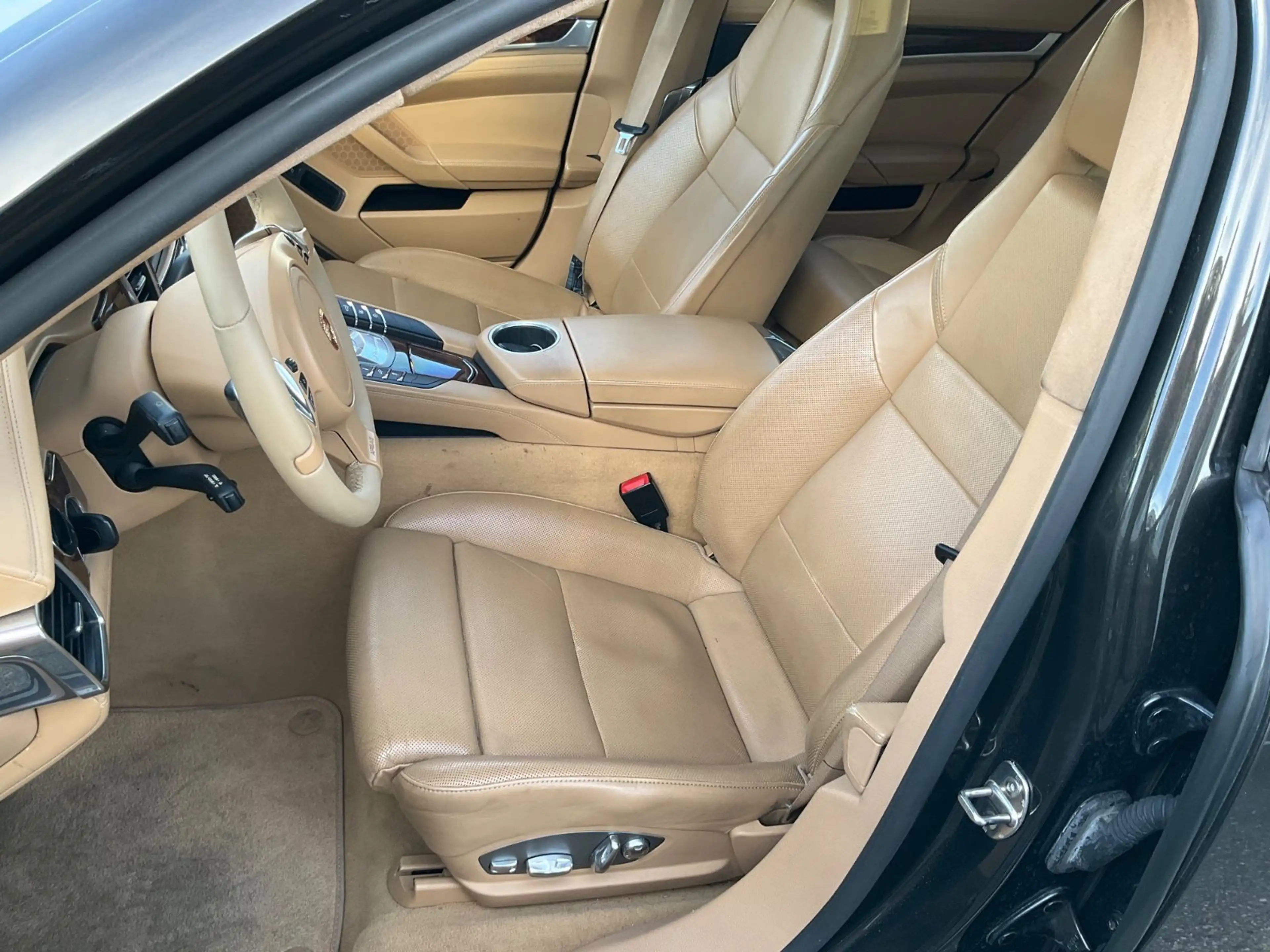 Porsche Panamera 4S 4.8 V8 — photo 12