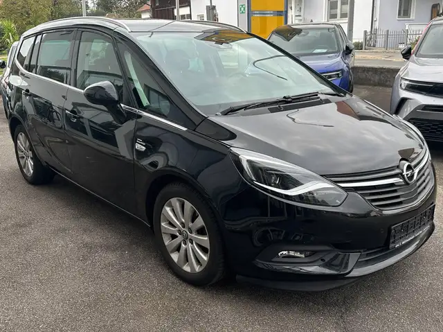 Opel Zafira Innovation Automatik 7-Sitzer Navigationssystem Rückfahrkamera Sitzheizung Lenkradheizung